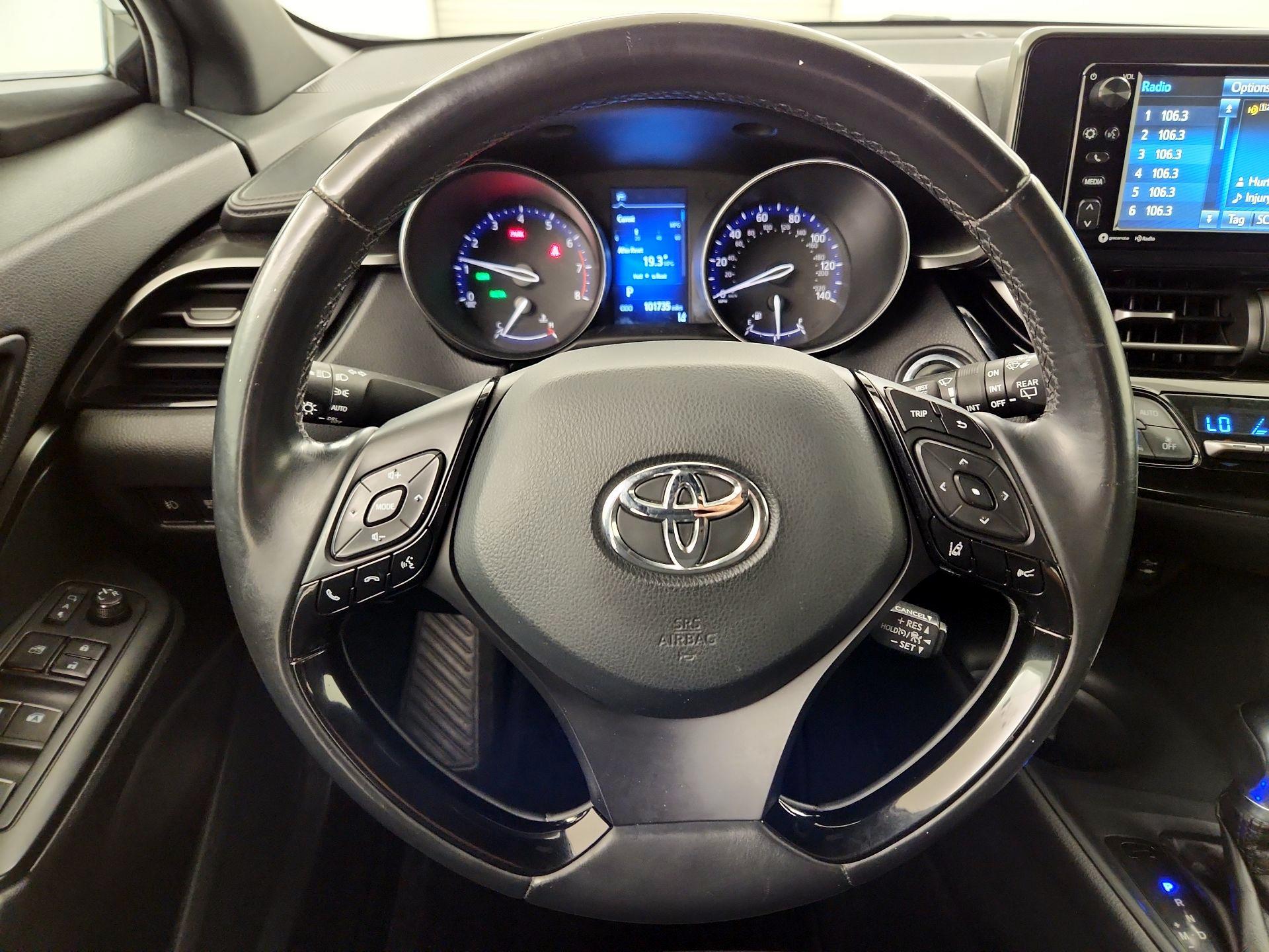 Thumbnail: 2018 Toyota C-HR - 10