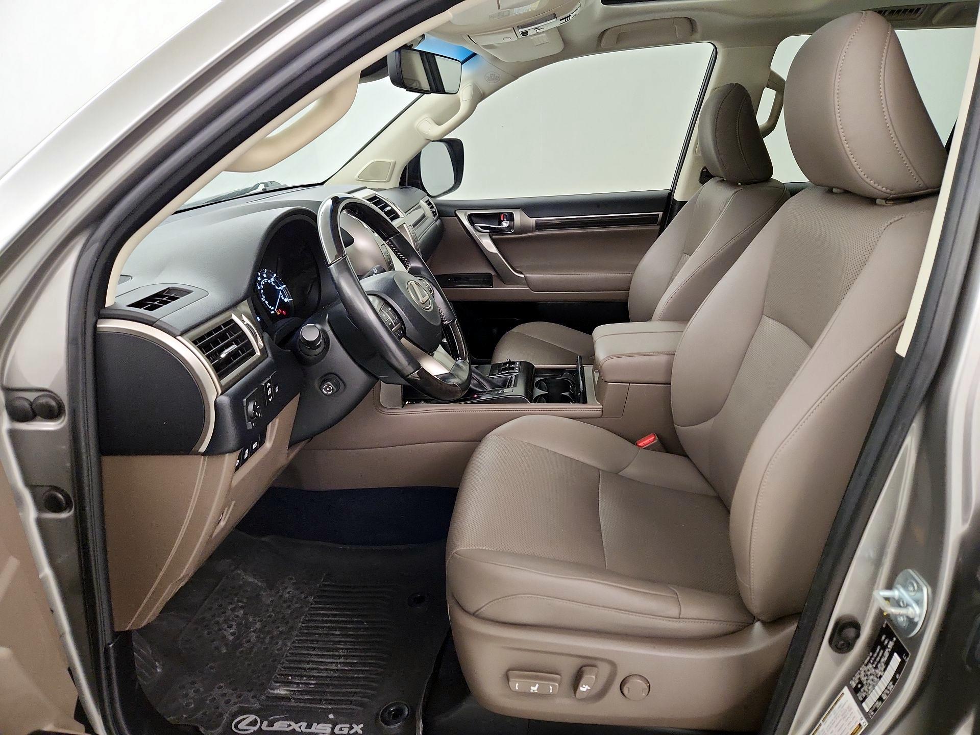 Thumbnail: 2020 Lexus GX - 11