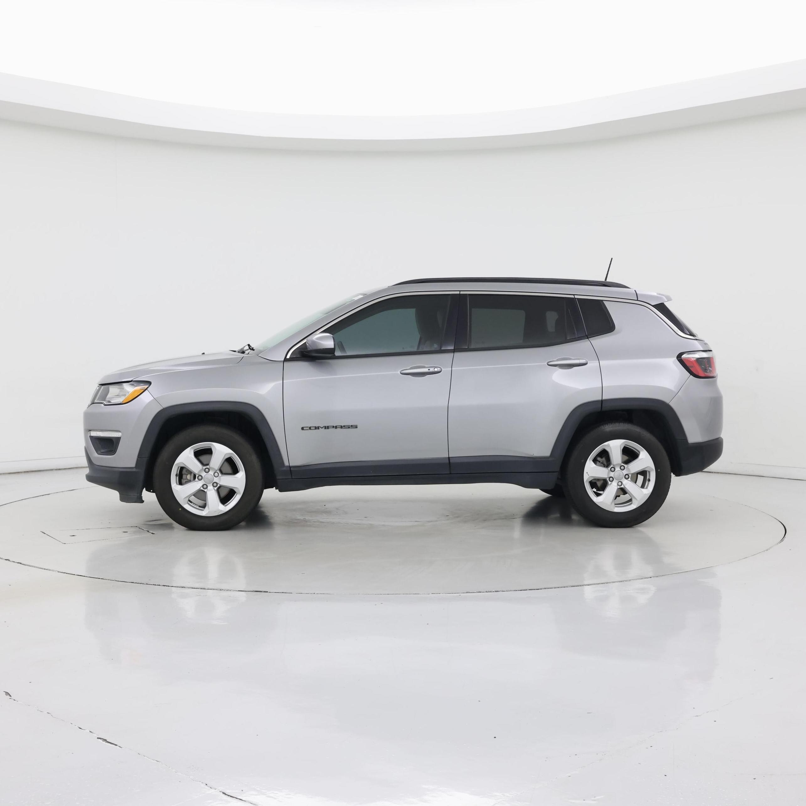 Thumbnail: 2020 Jeep Compass - 3