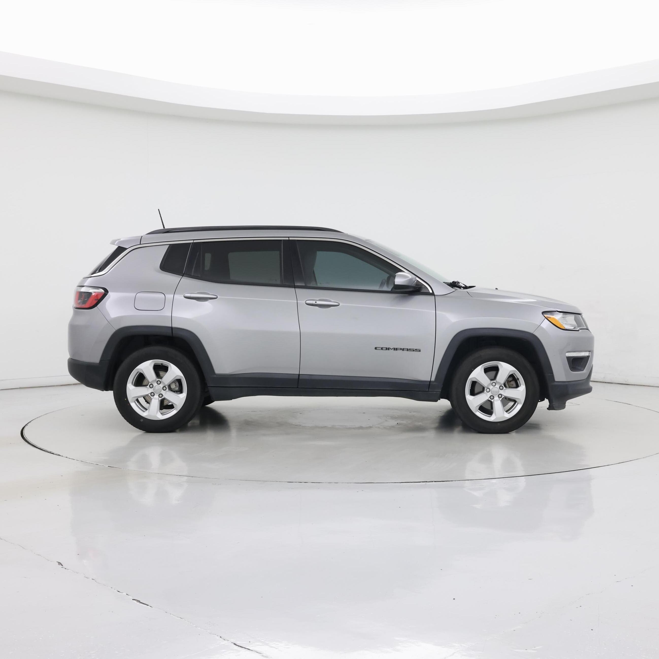 Thumbnail: 2020 Jeep Compass - 7