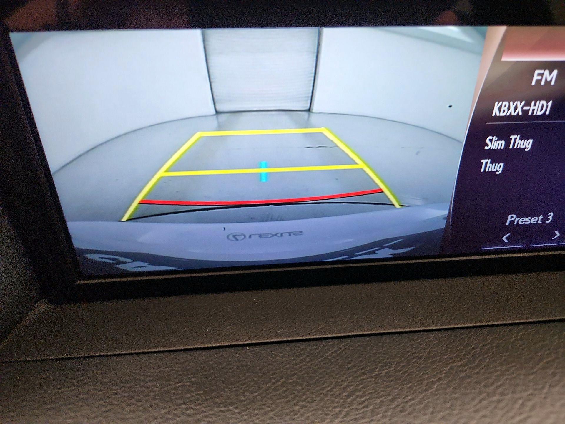 Thumbnail: 2020 Lexus IS - 15