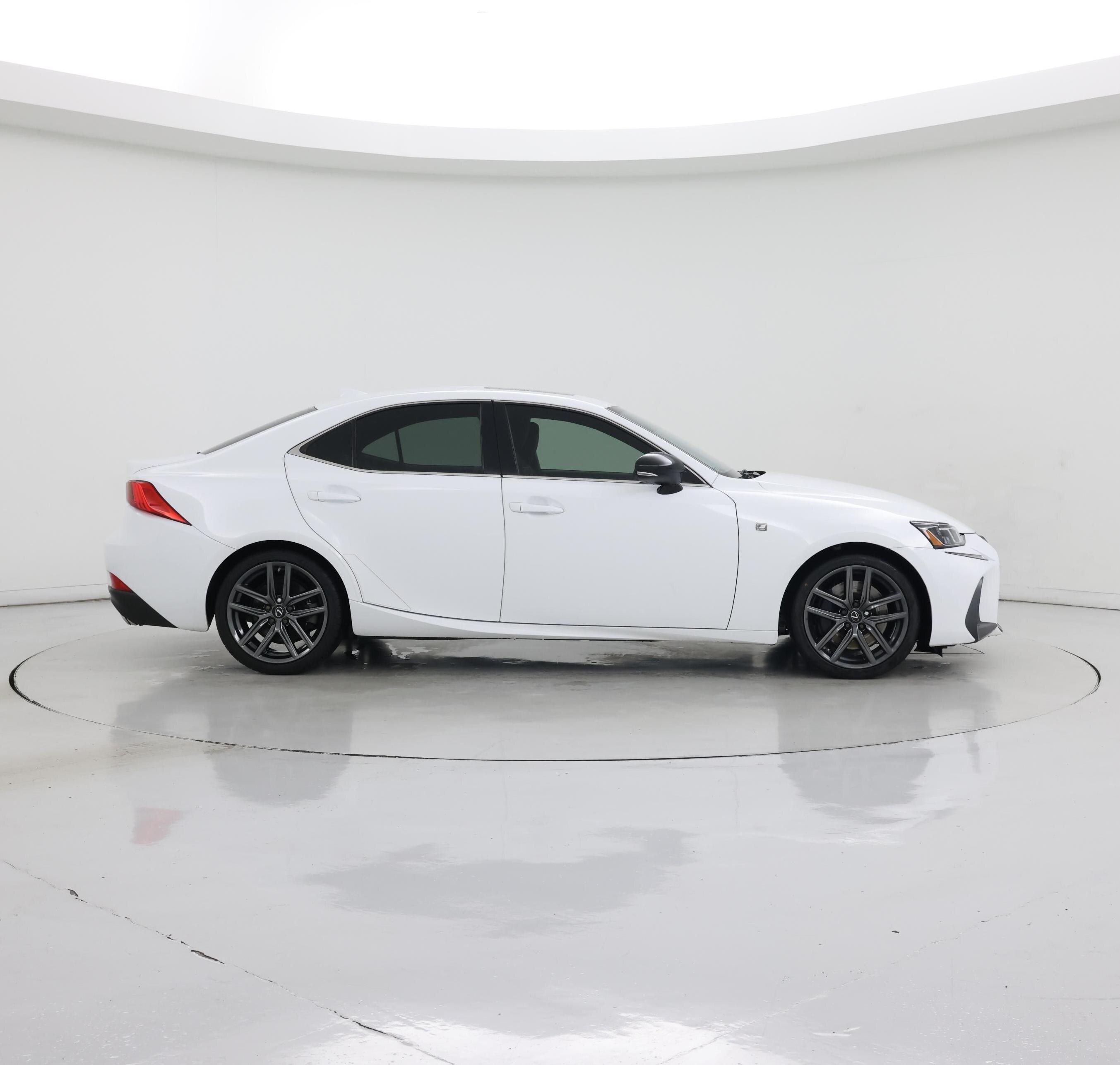 Thumbnail: 2020 Lexus IS - 7