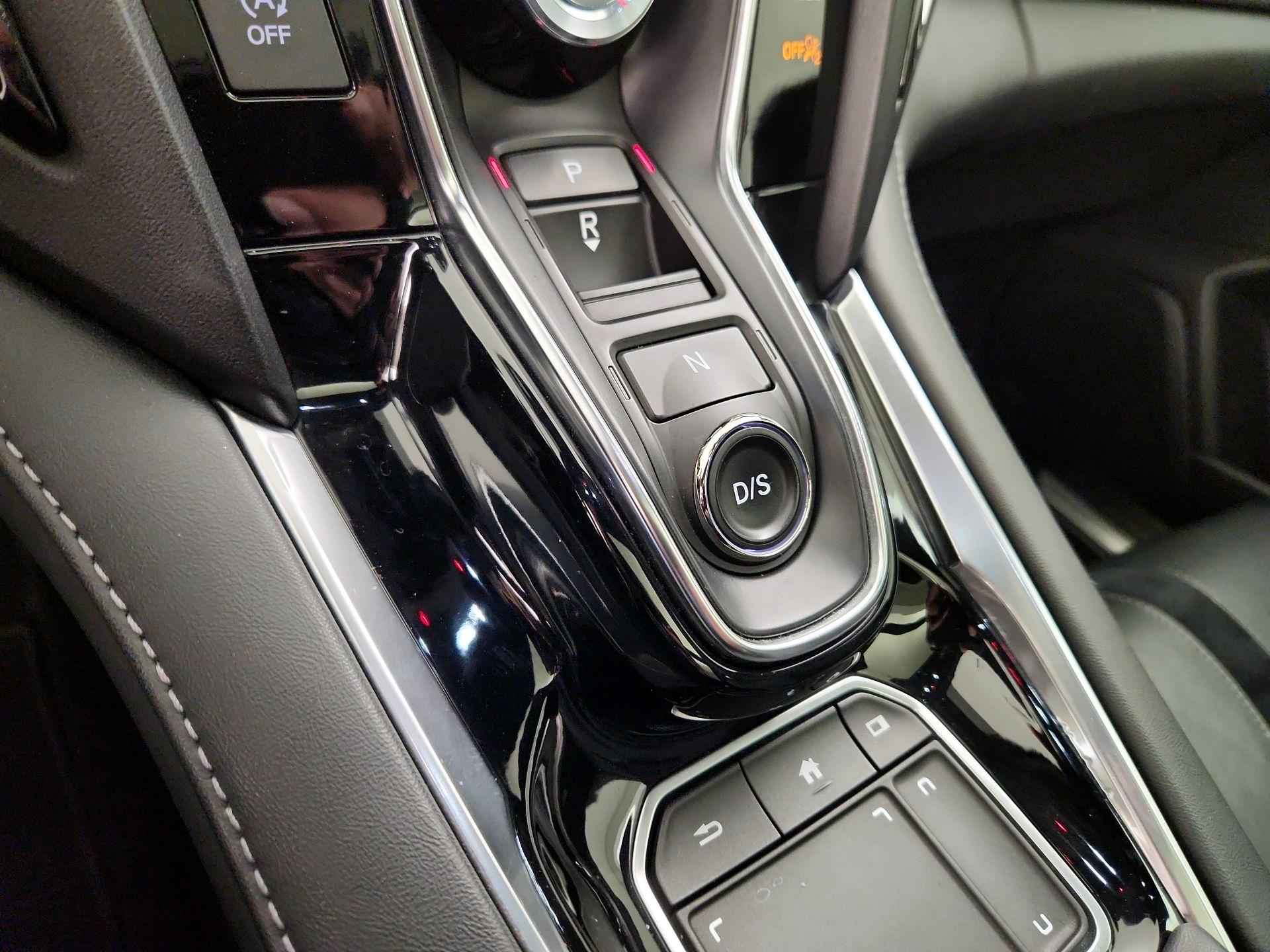 Thumbnail: 2020 Acura RDX - 18