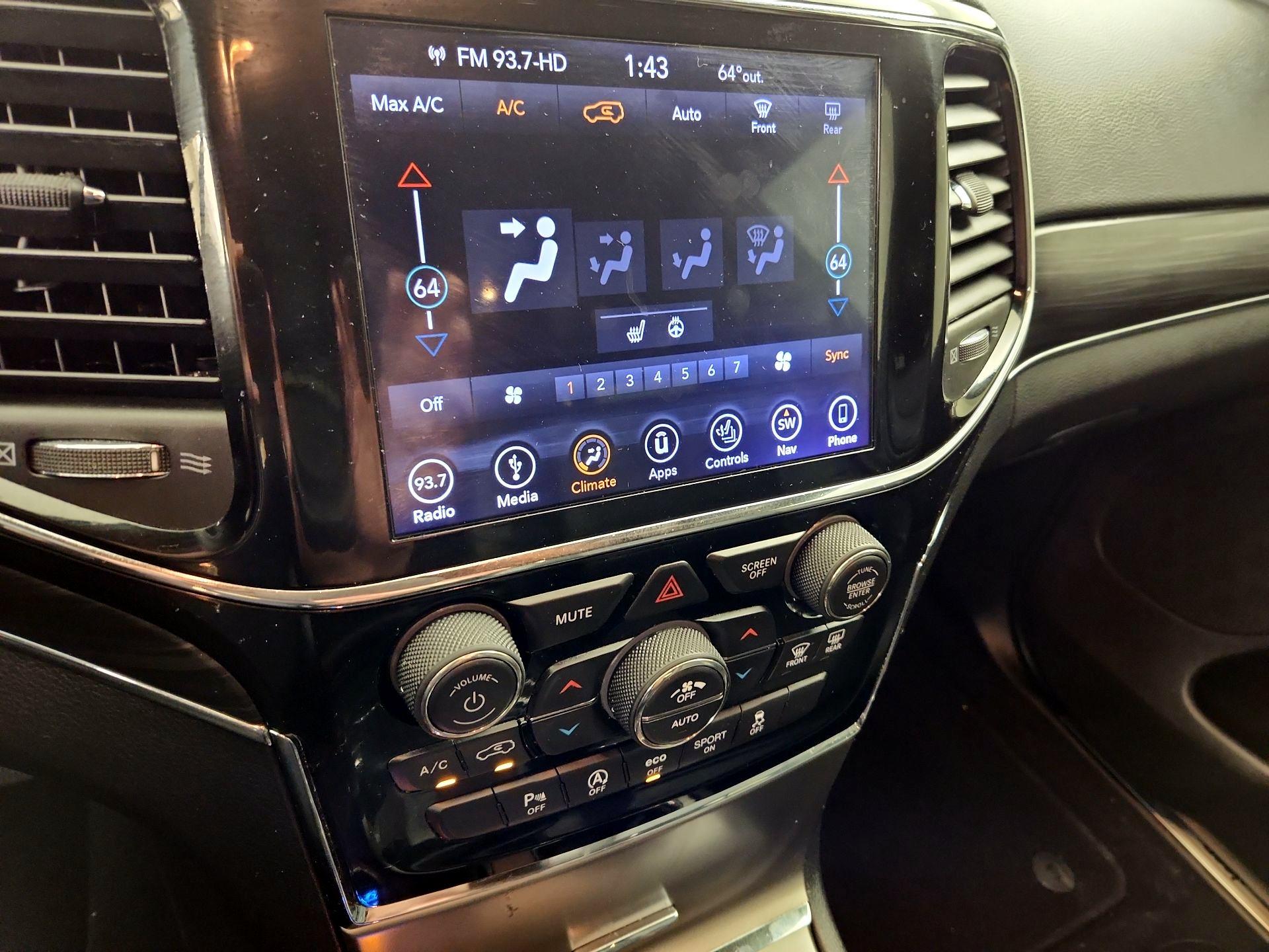 Thumbnail: 2019 Jeep Grand Cherokee - 17