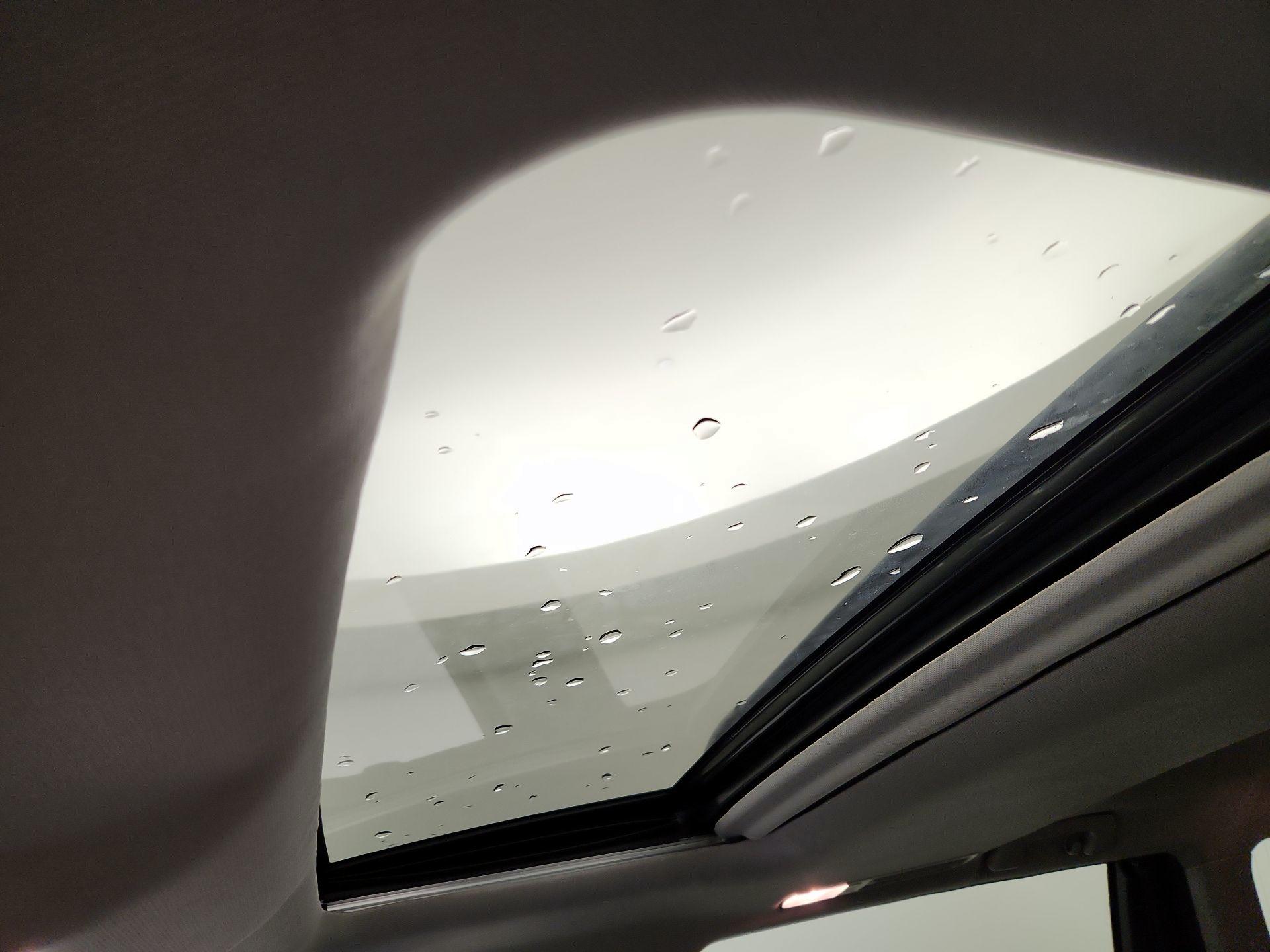 Thumbnail: 2016 Toyota Highlander - 20