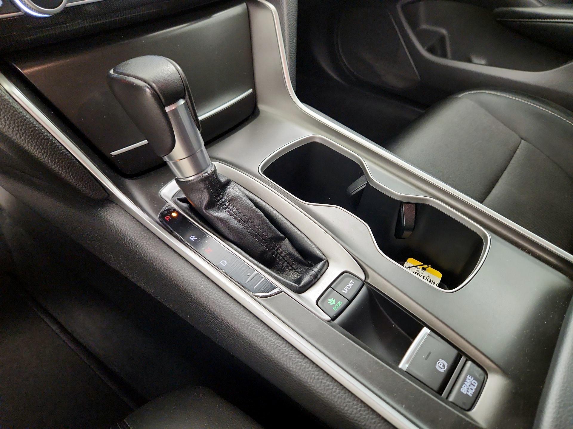 Thumbnail: 2018 Honda Accord - 17