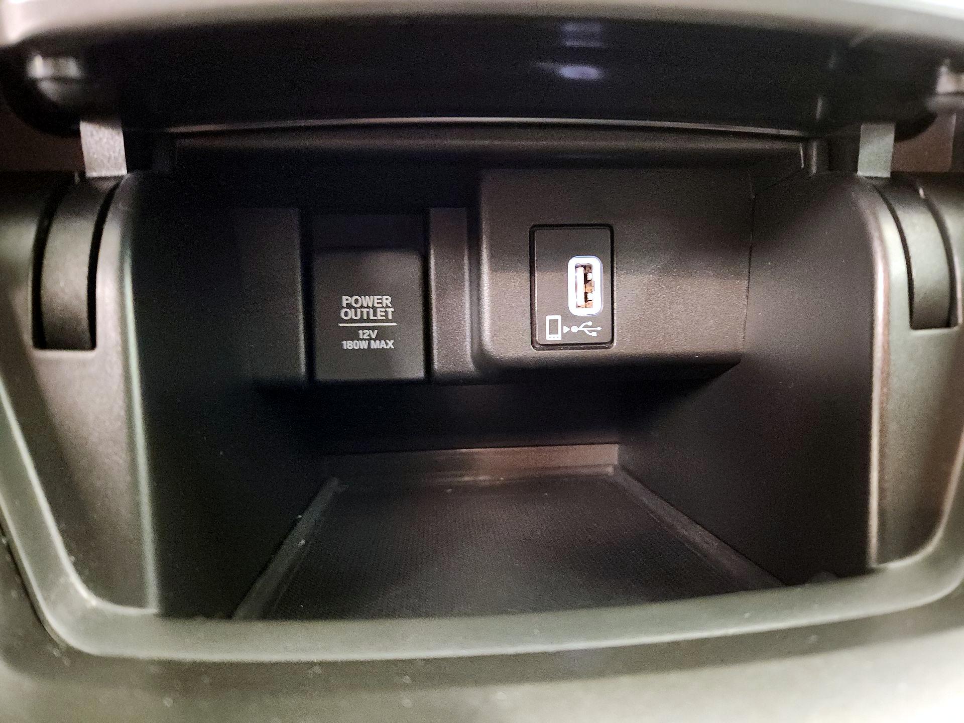 Thumbnail: 2018 Honda Accord - 18