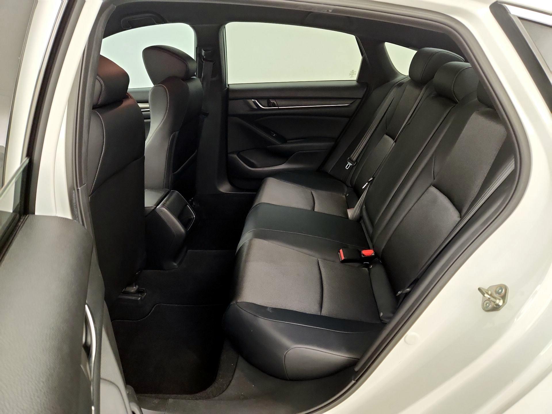 Thumbnail: 2018 Honda Accord - 19