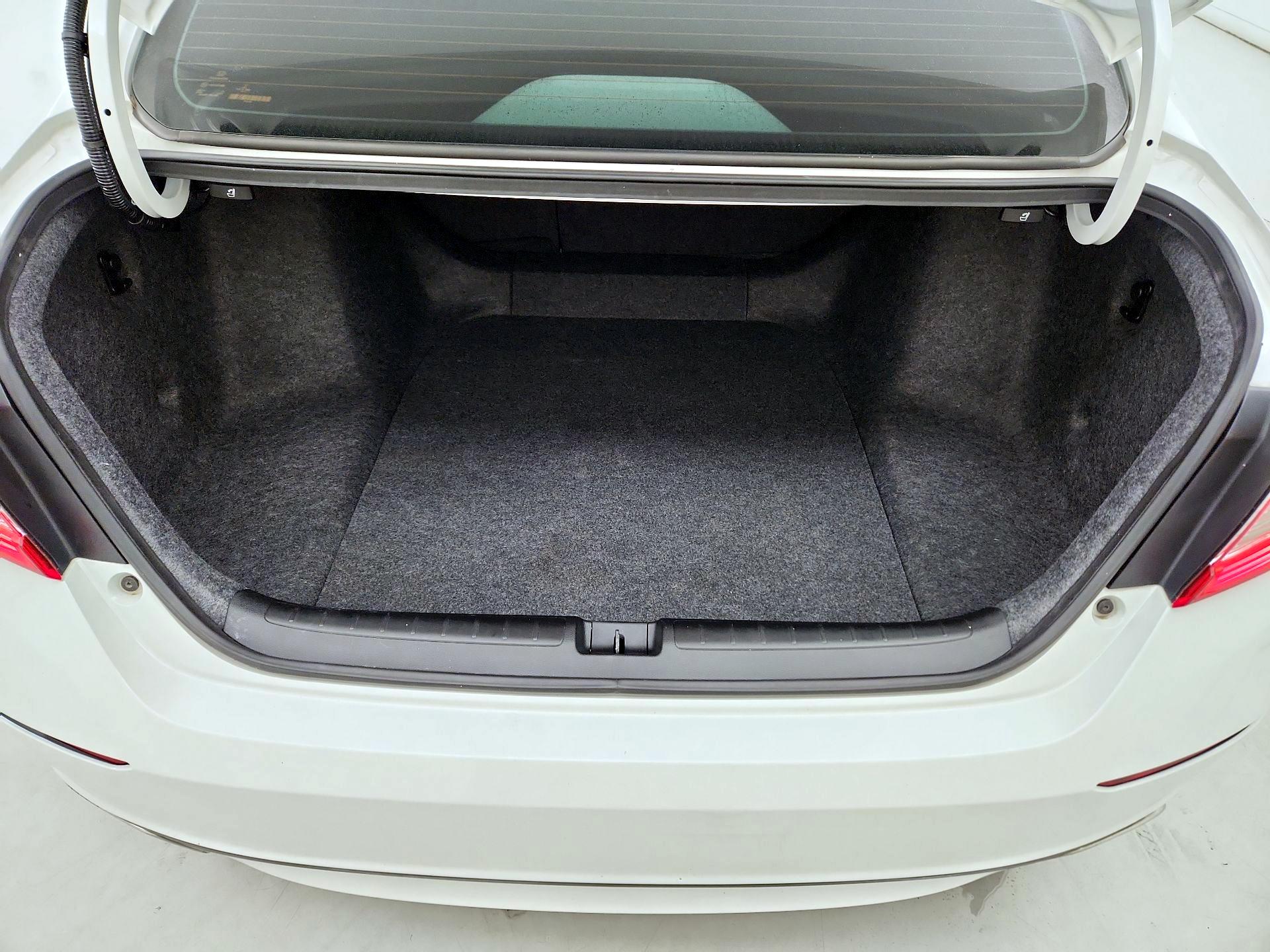 Thumbnail: 2018 Honda Accord - 20