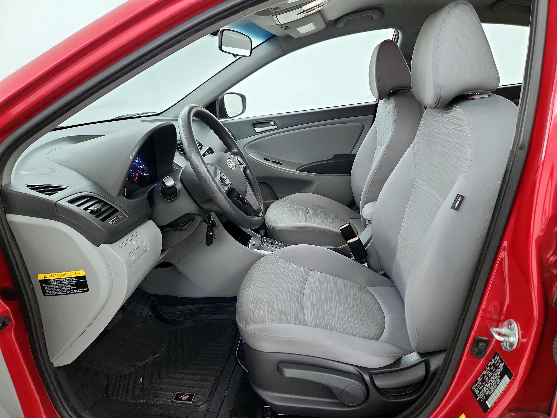 Thumbnail: 2015 Hyundai Accent - 11