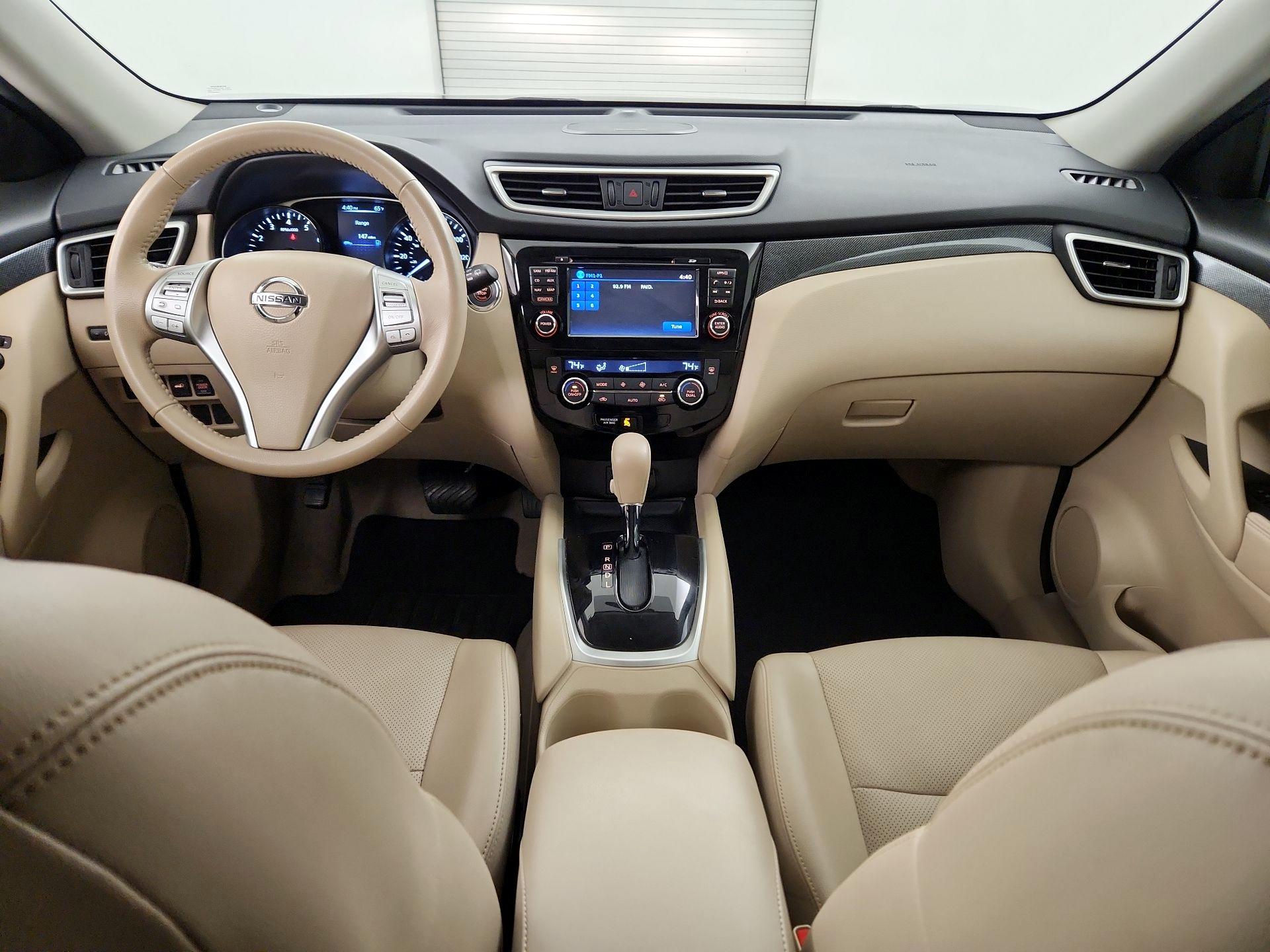 Thumbnail: 2015 Nissan Rogue - 9