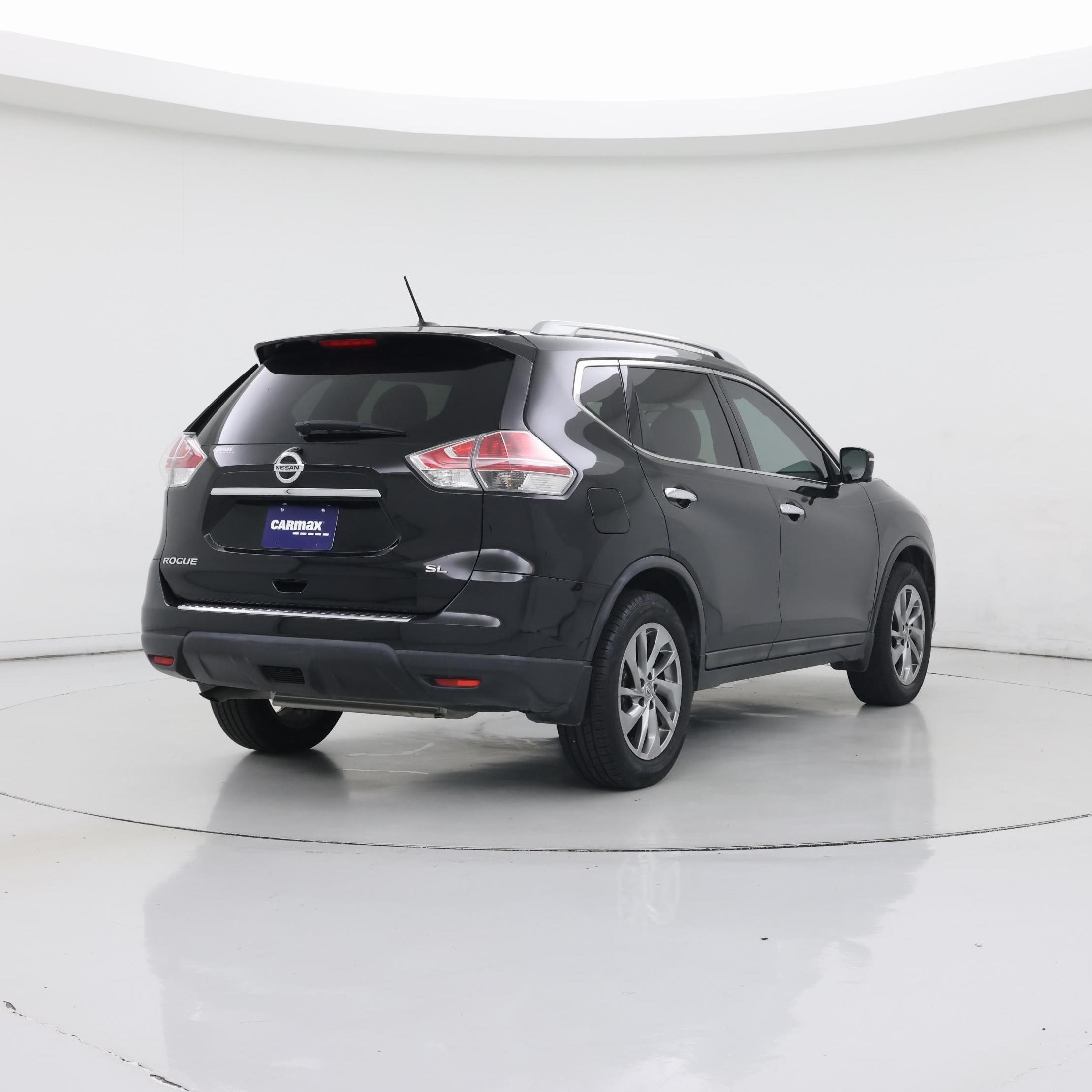 Thumbnail: 2015 Nissan Rogue - 8