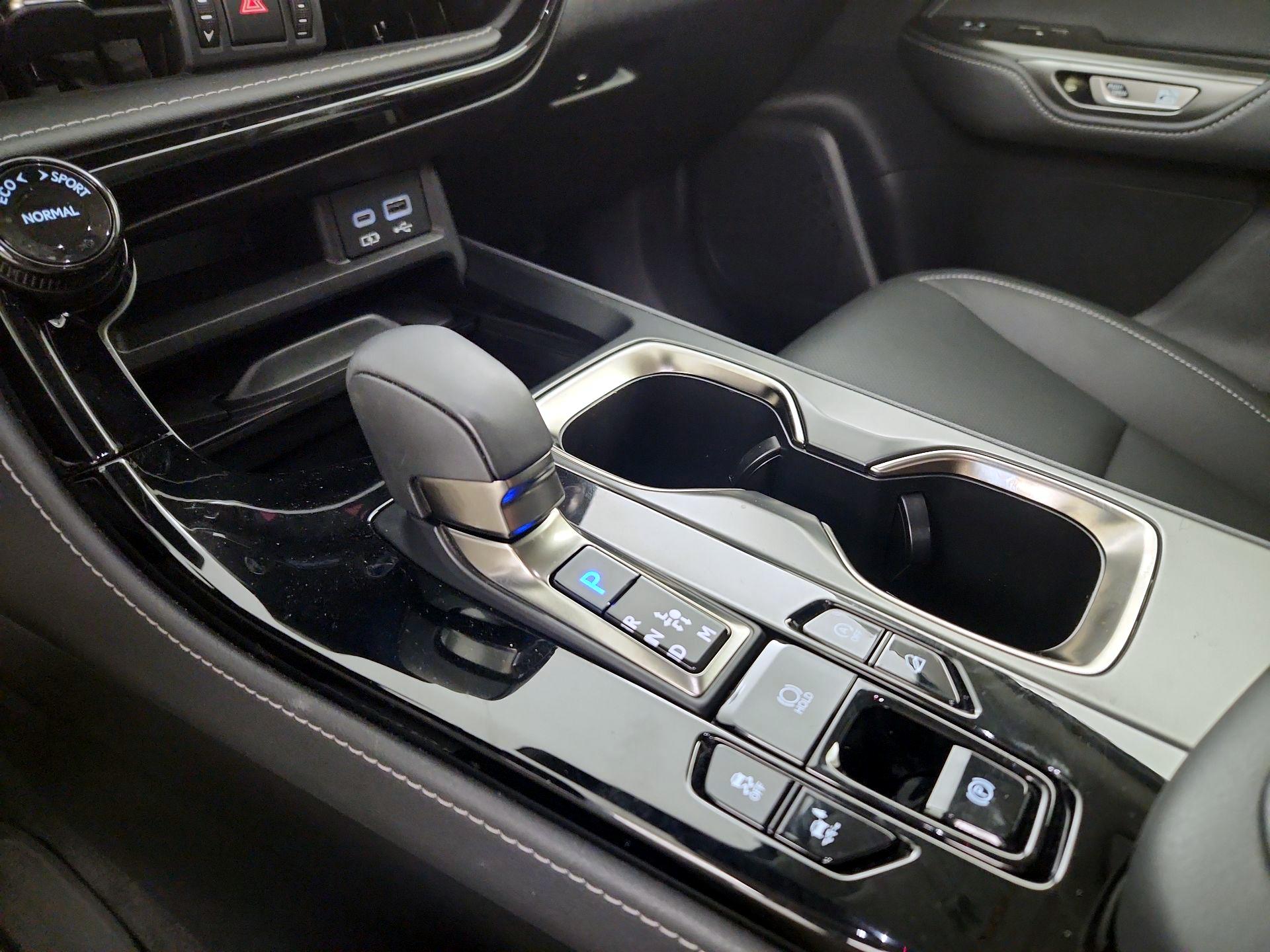 Thumbnail: 2022 Lexus NX - 17