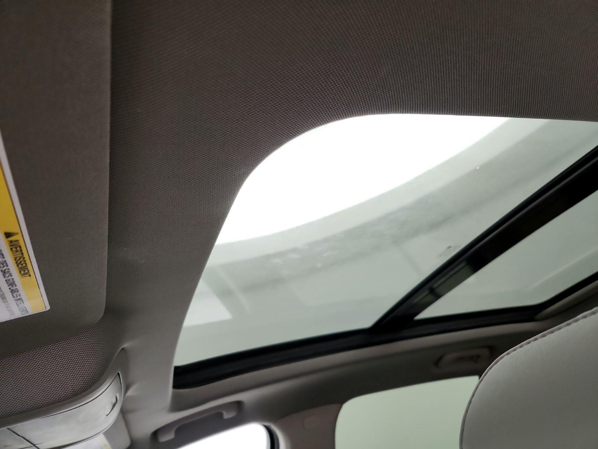 Thumbnail: 2019 Cadillac XT4 - 20