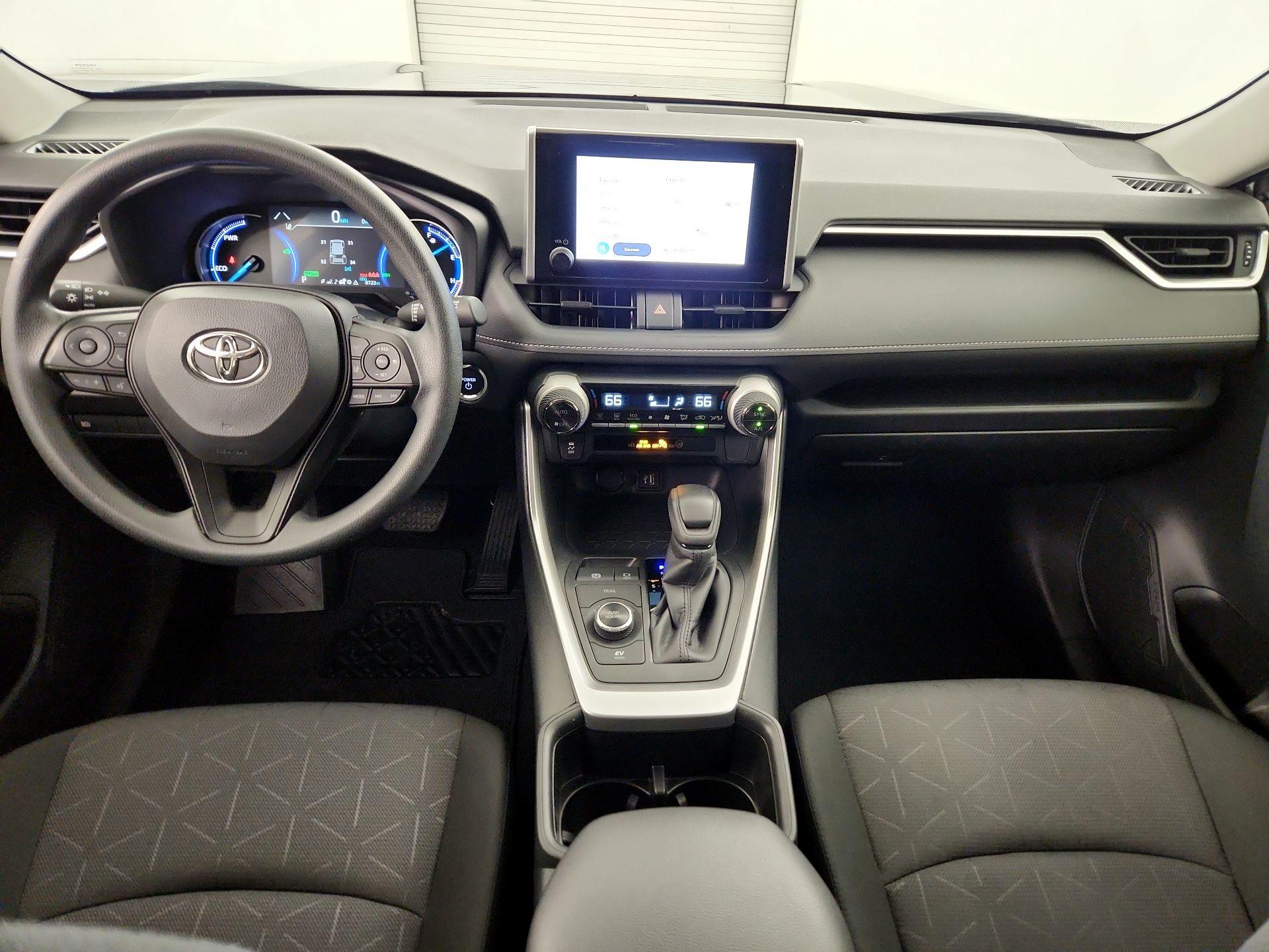 Thumbnail: 2025 Toyota RAV4 - 9