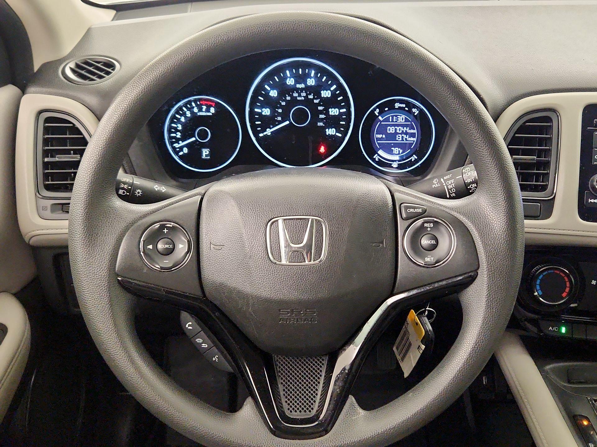Thumbnail: 2017 Honda HR-V - 10