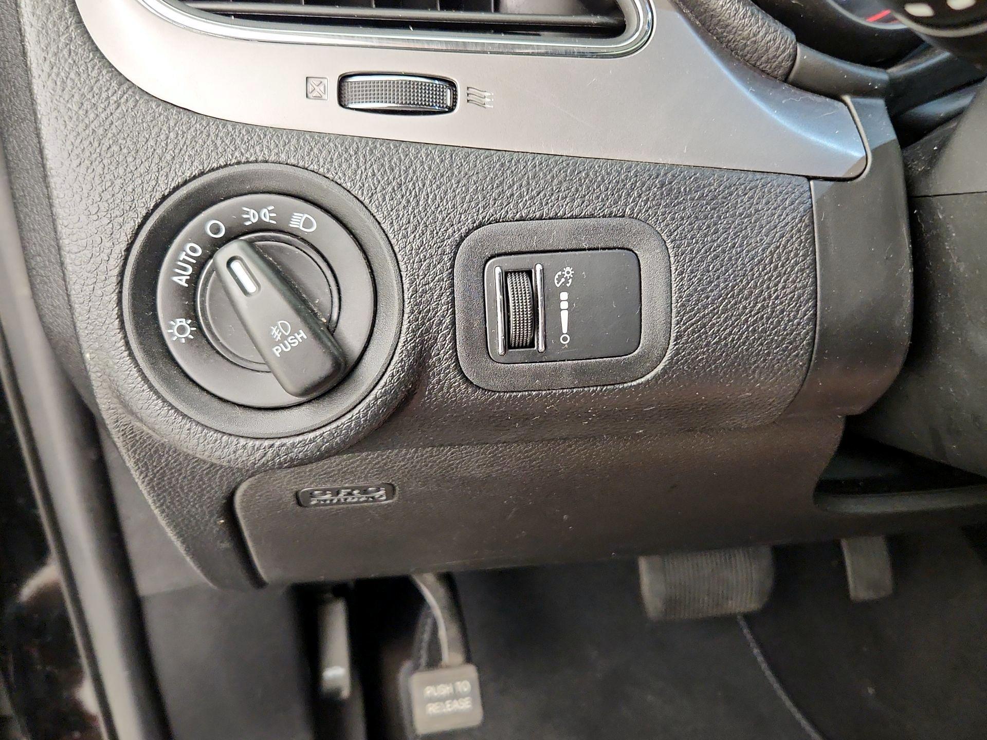 Thumbnail: 2020 Dodge Journey - 13