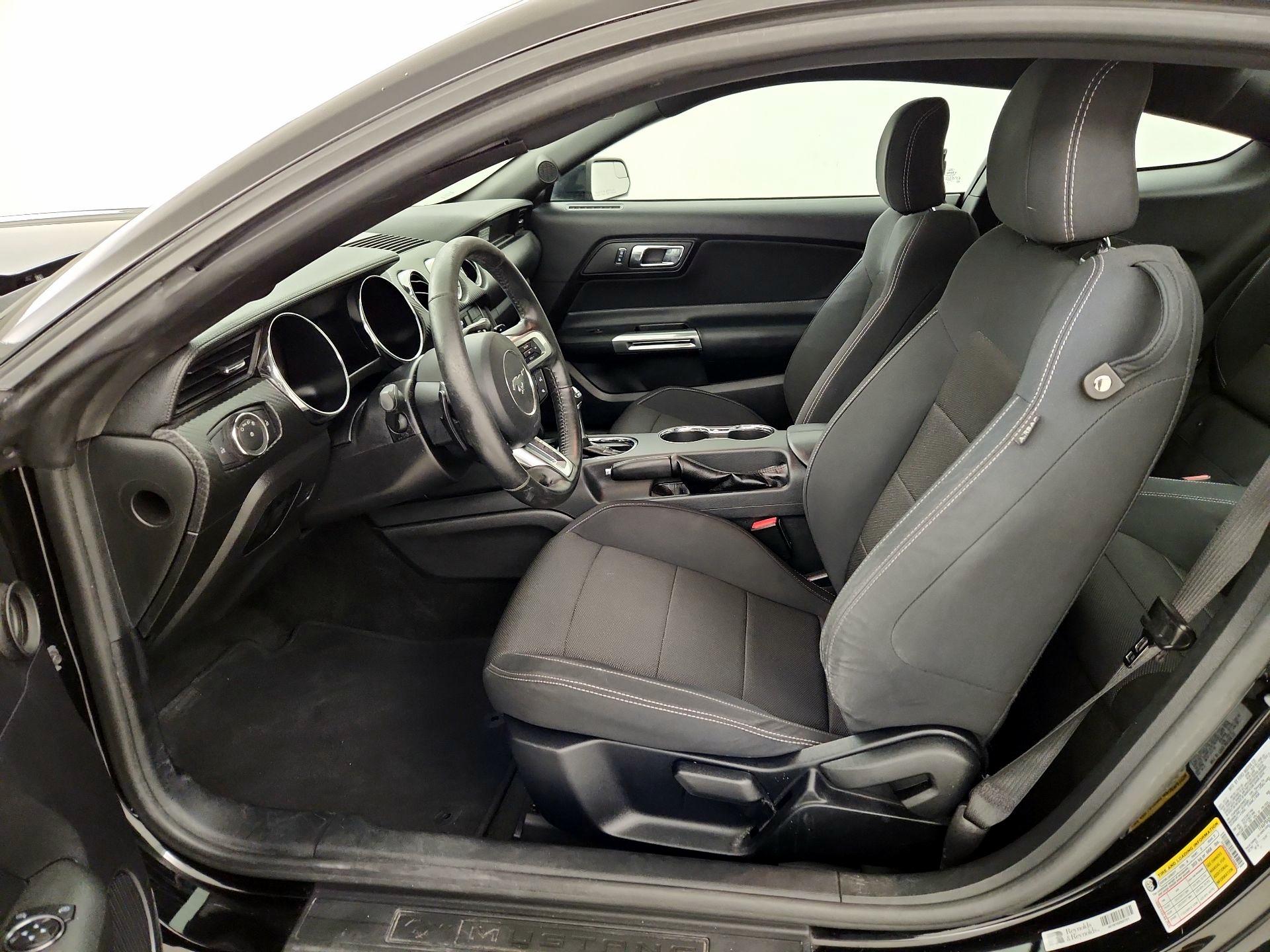 Thumbnail: 2017 Ford Mustang - 11