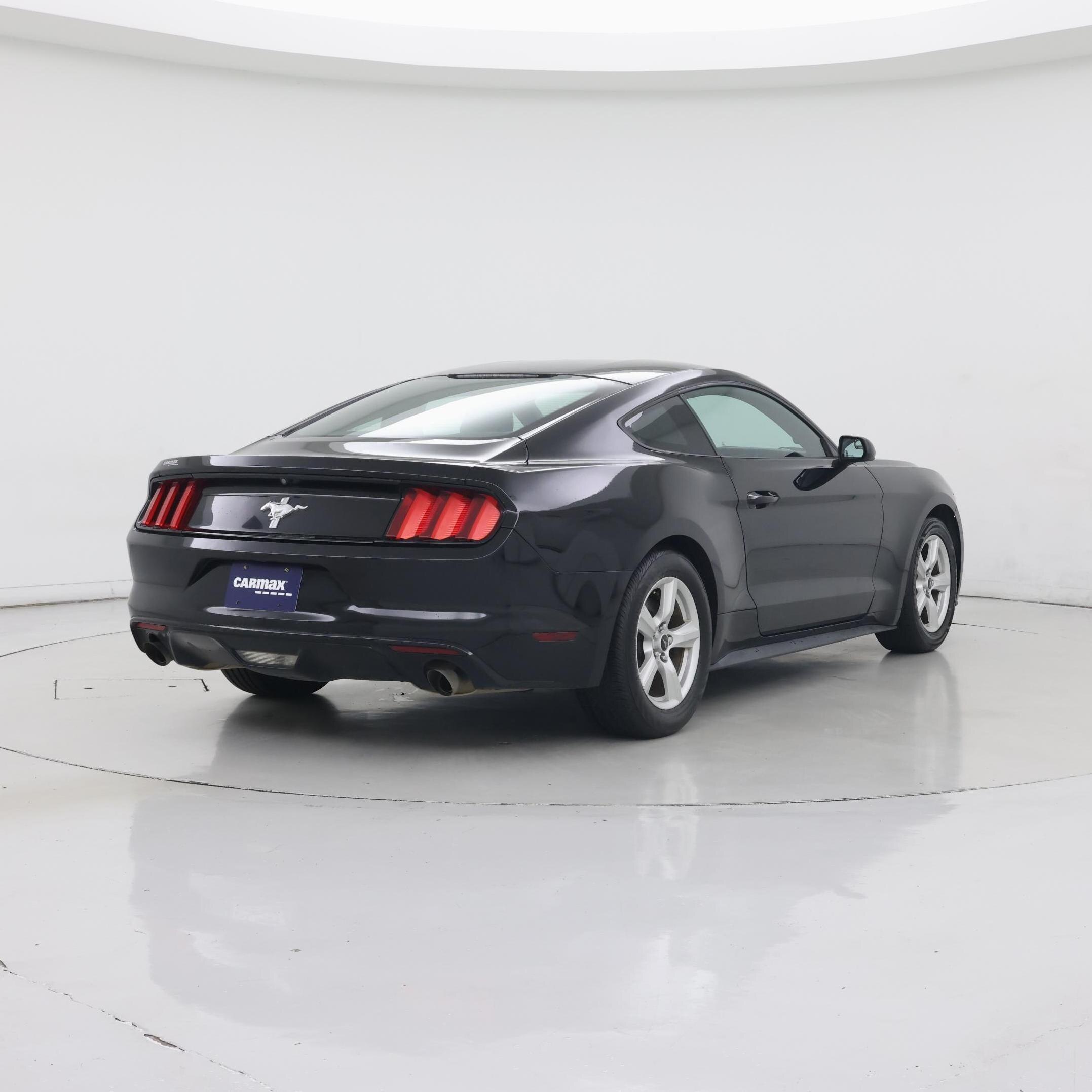 Thumbnail: 2017 Ford Mustang - 8