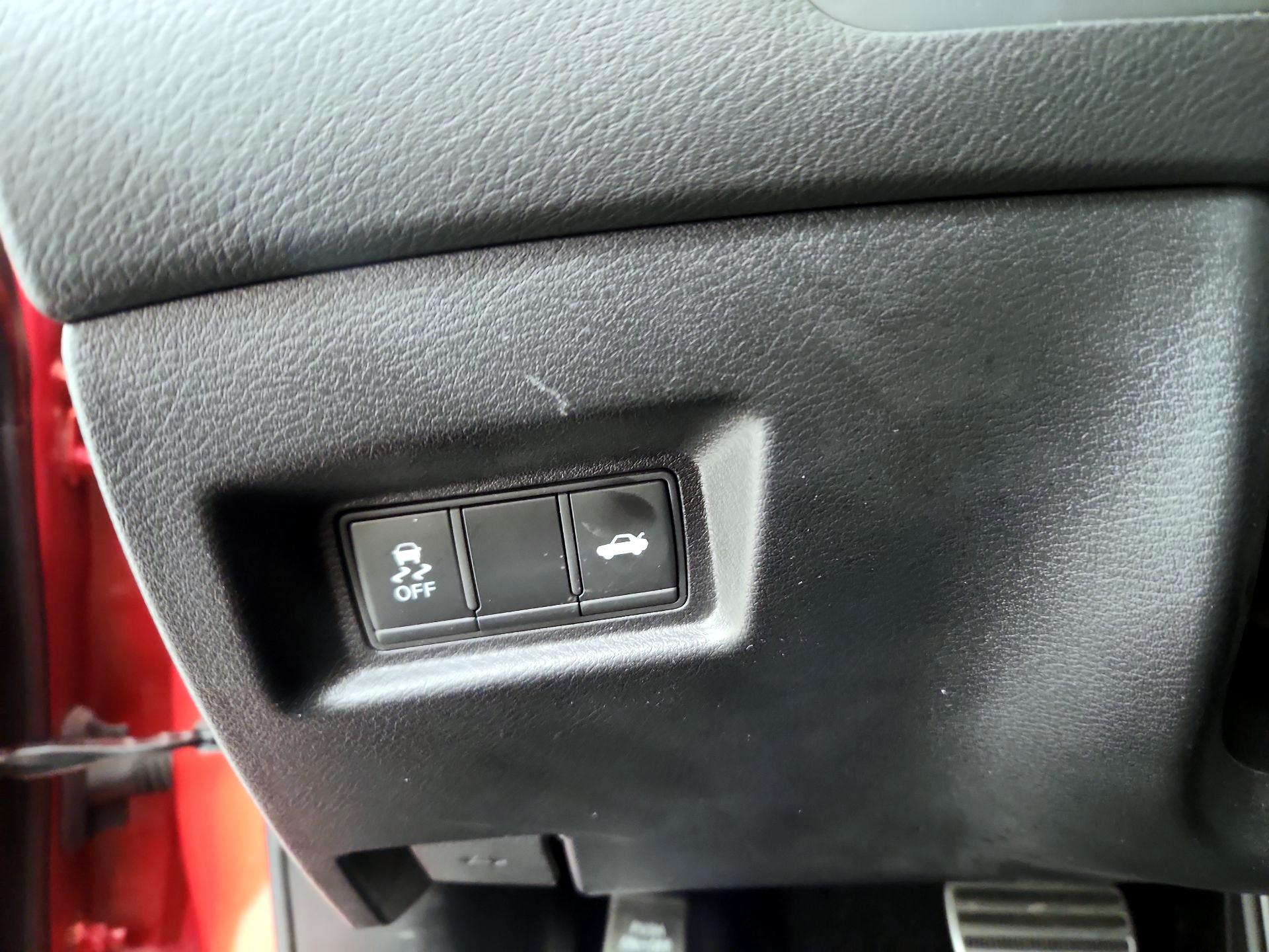 Thumbnail: 2019 INFINITI  - 13