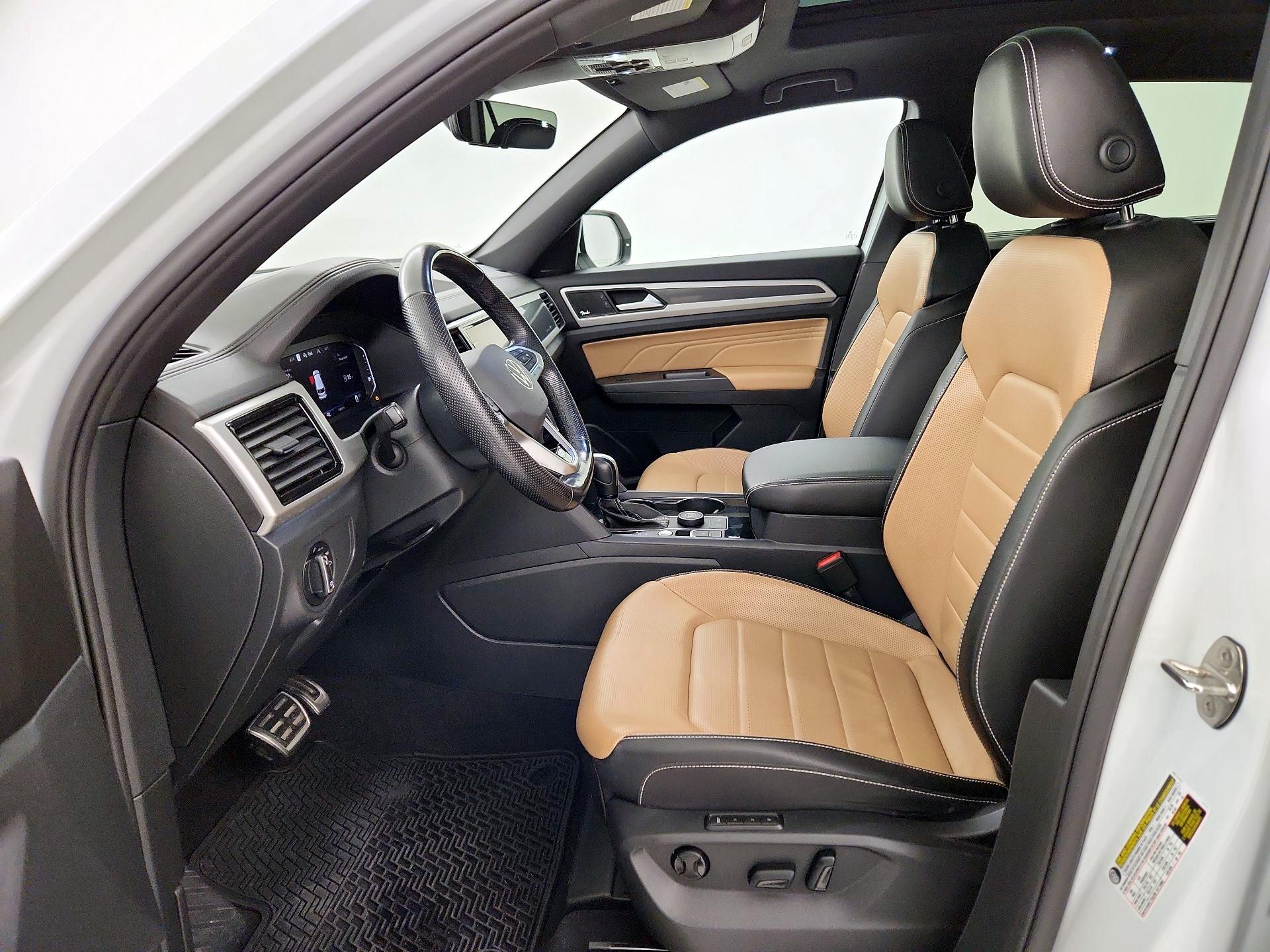 Thumbnail: 2022 Volkswagen Atlas - 11