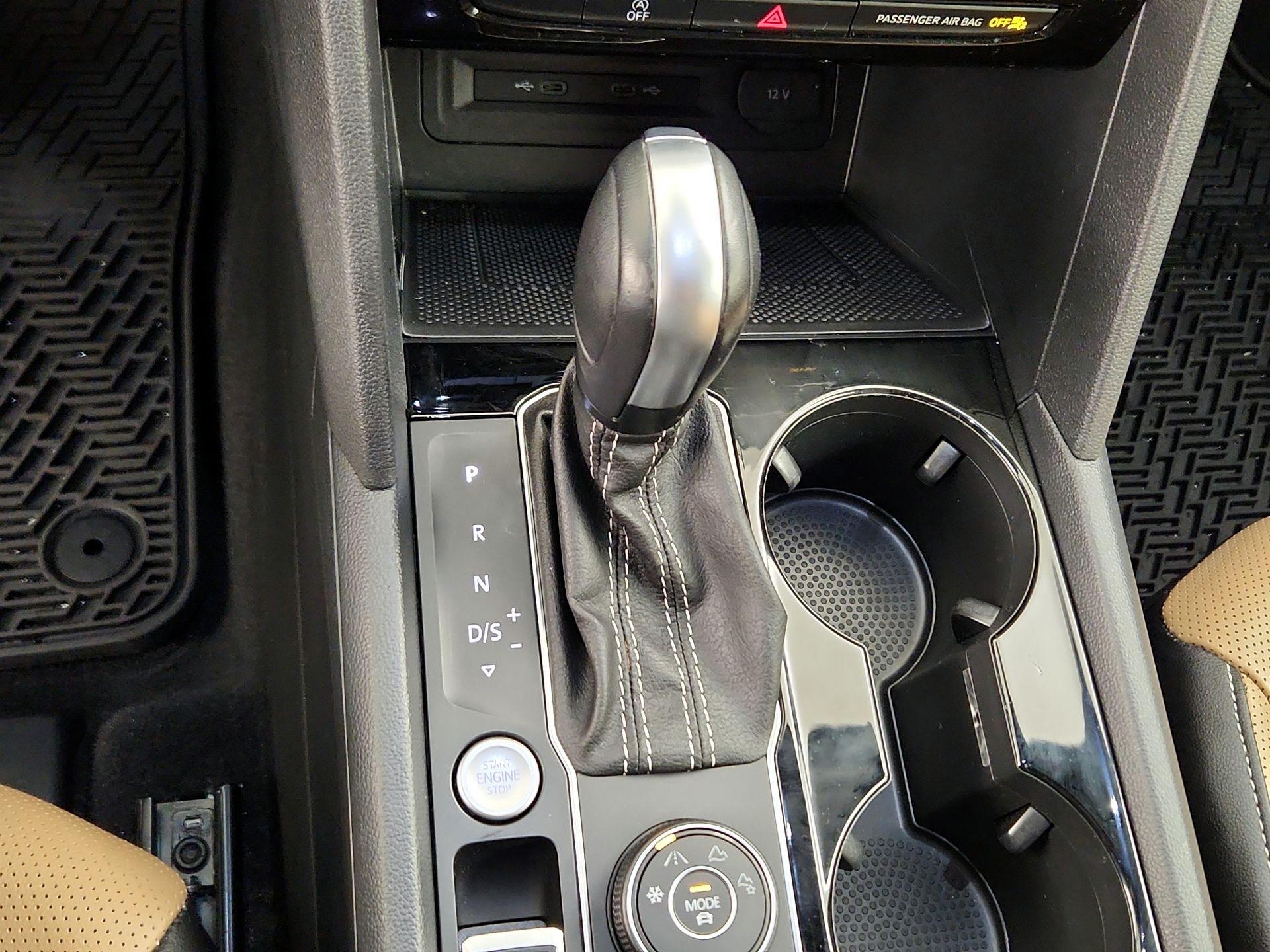 Thumbnail: 2022 Volkswagen Atlas - 18