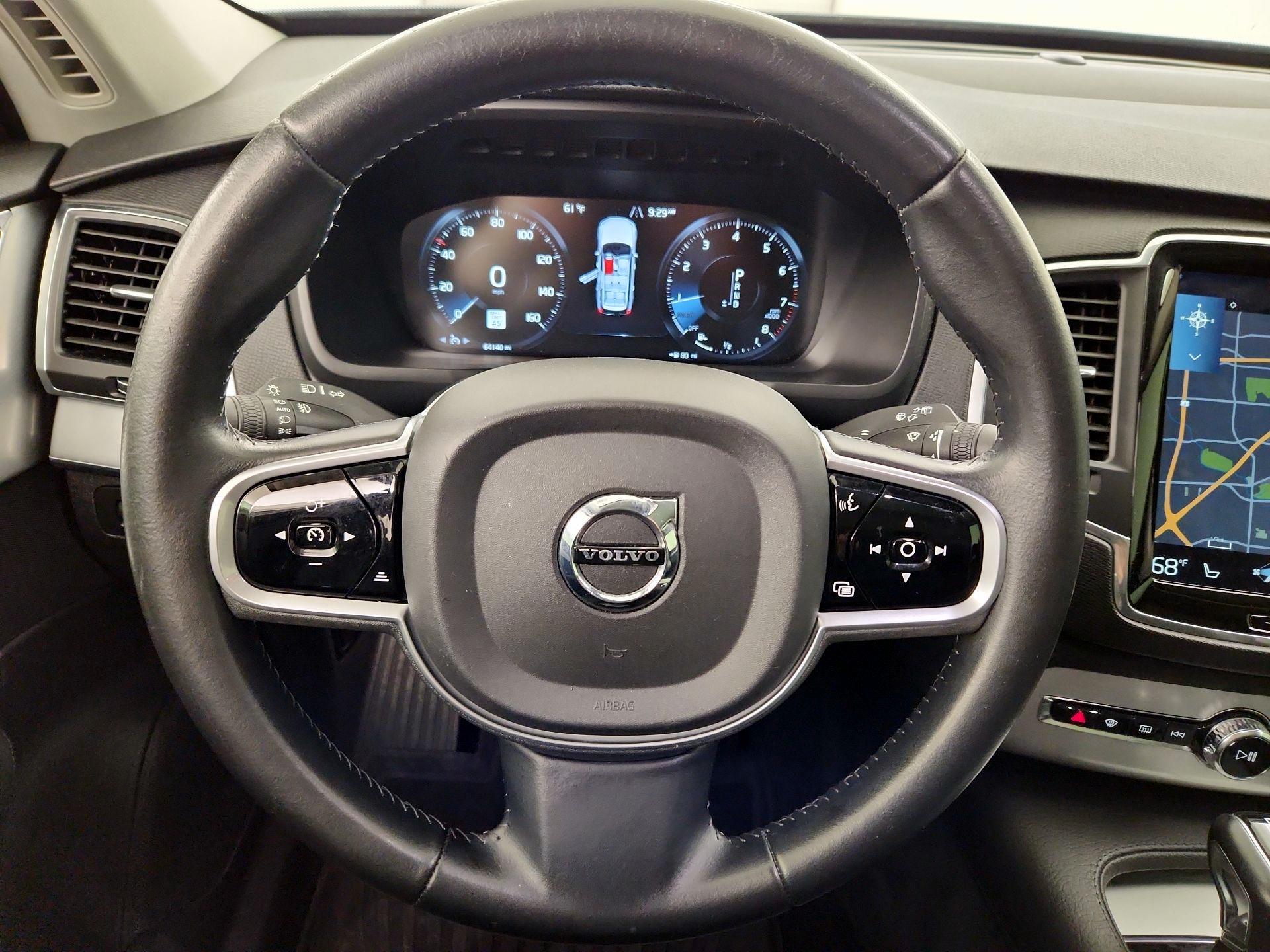 Thumbnail: 2017 Volvo XC90 - 10