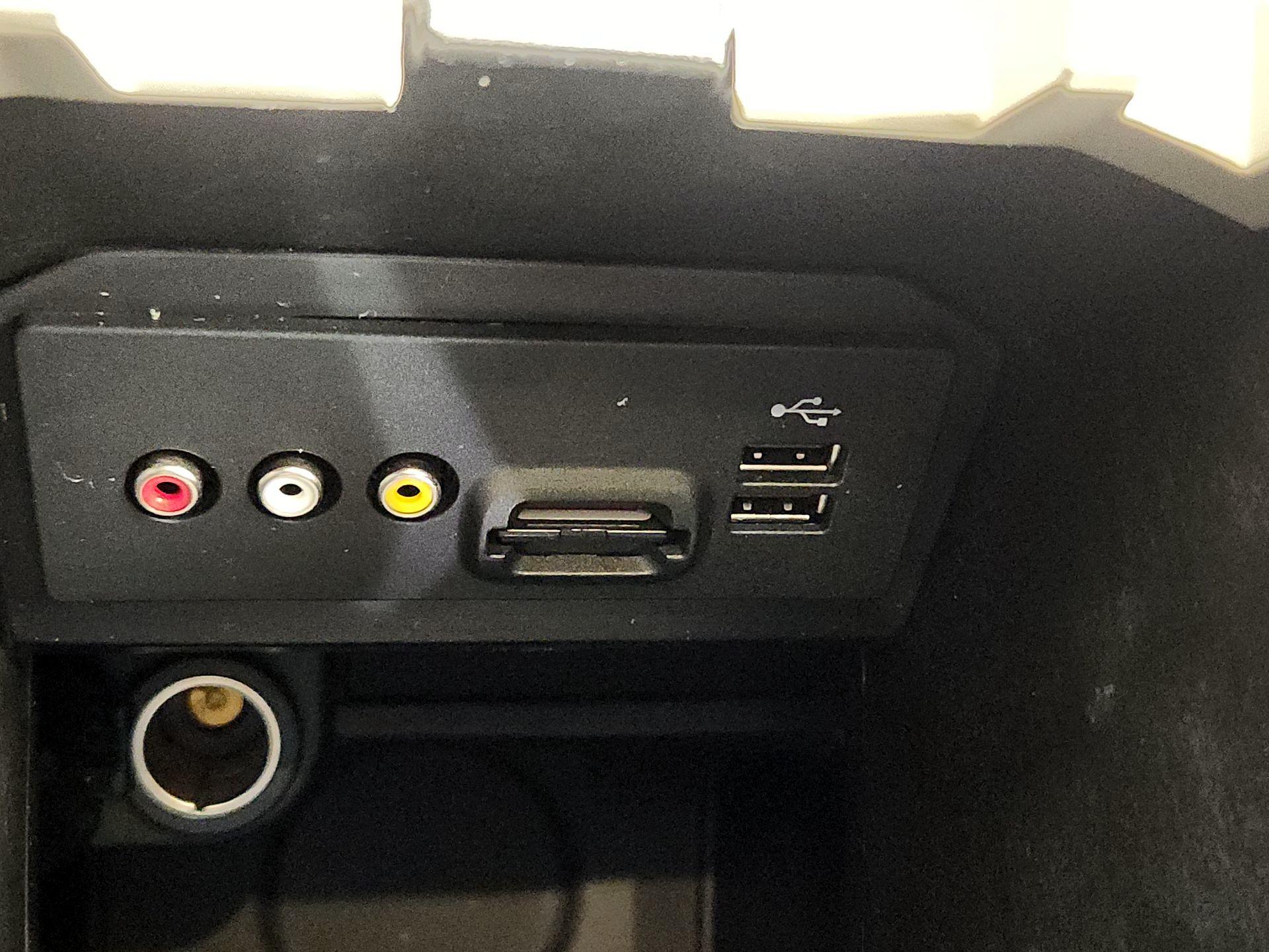 Thumbnail: 2015 Ford Escape - 19