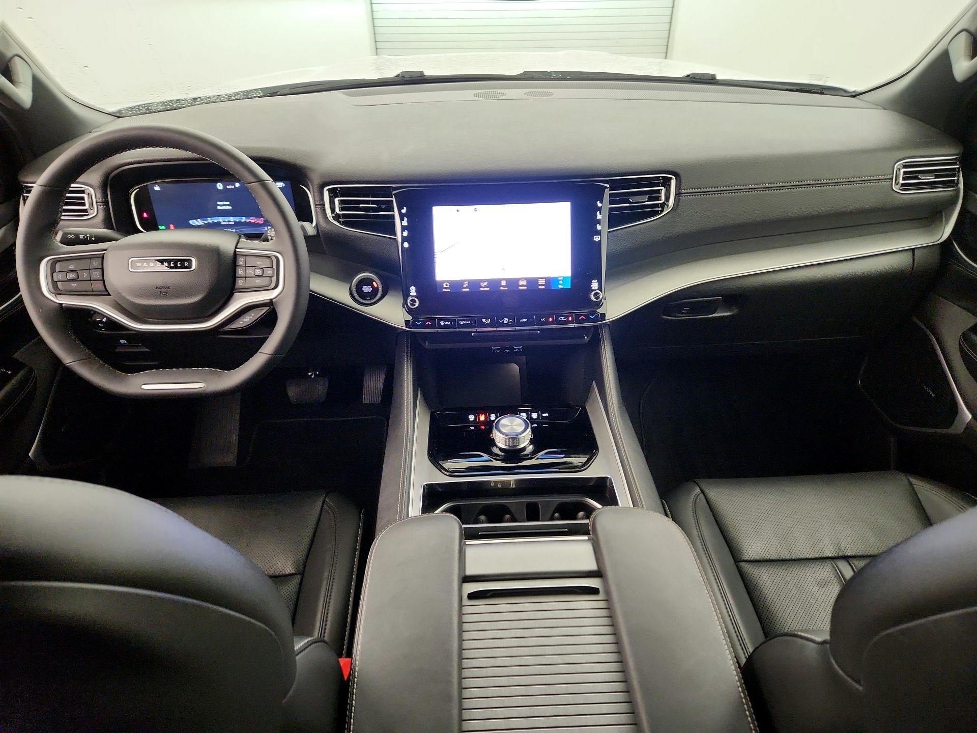 Thumbnail: 2025 Jeep Wagoneer - 9