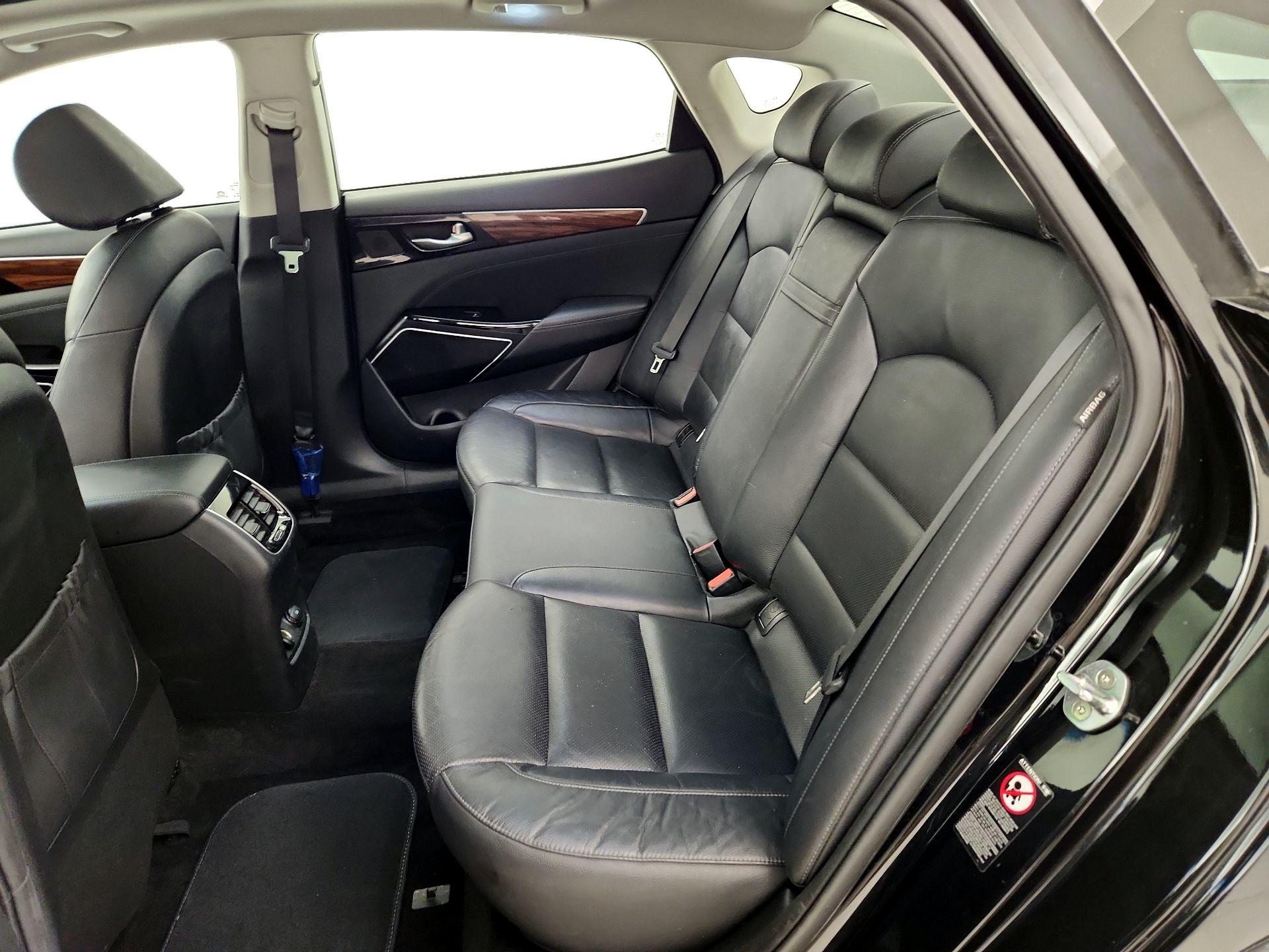 Thumbnail: 2017 Kia Cadenza - 20