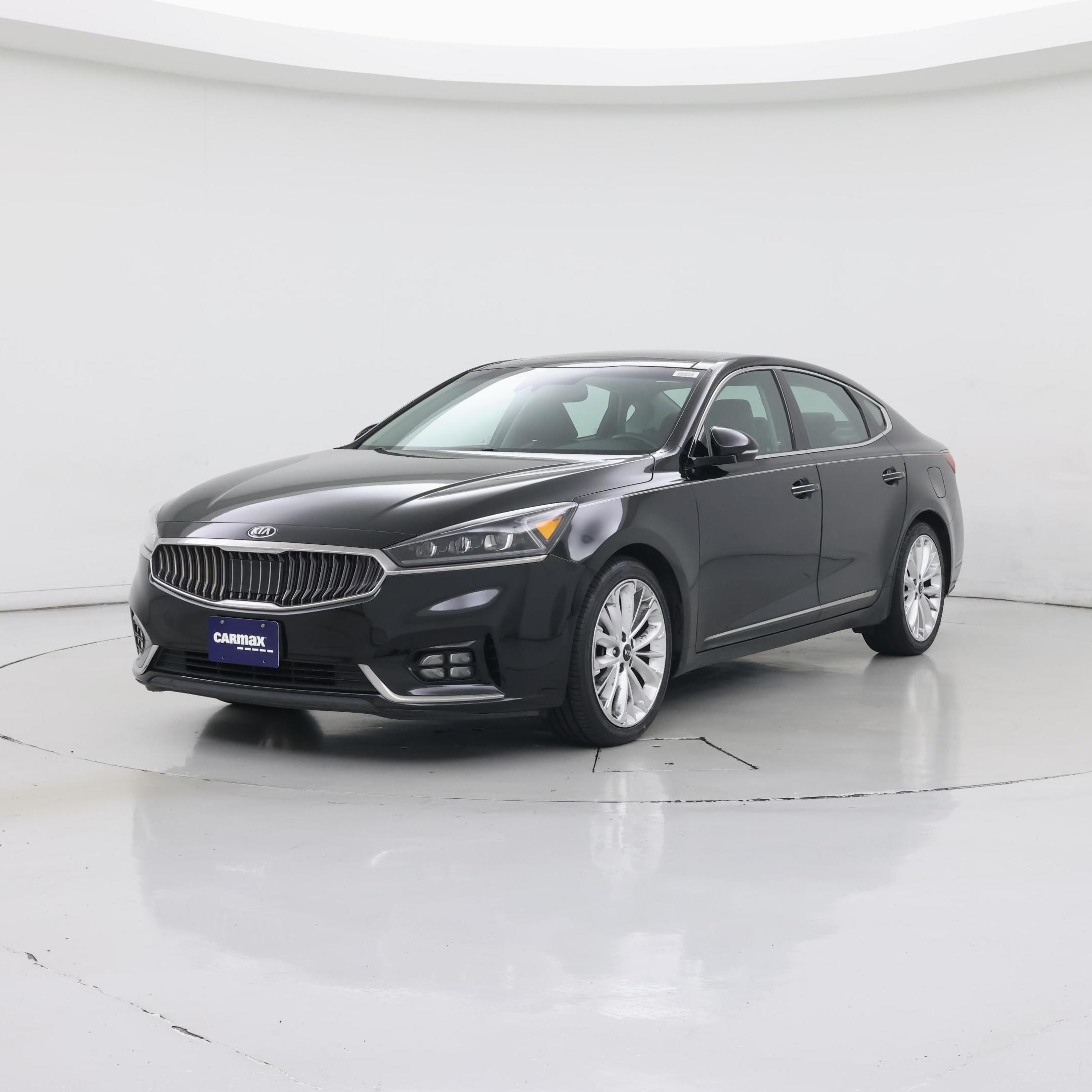 Thumbnail: 2017 Kia Cadenza - 4