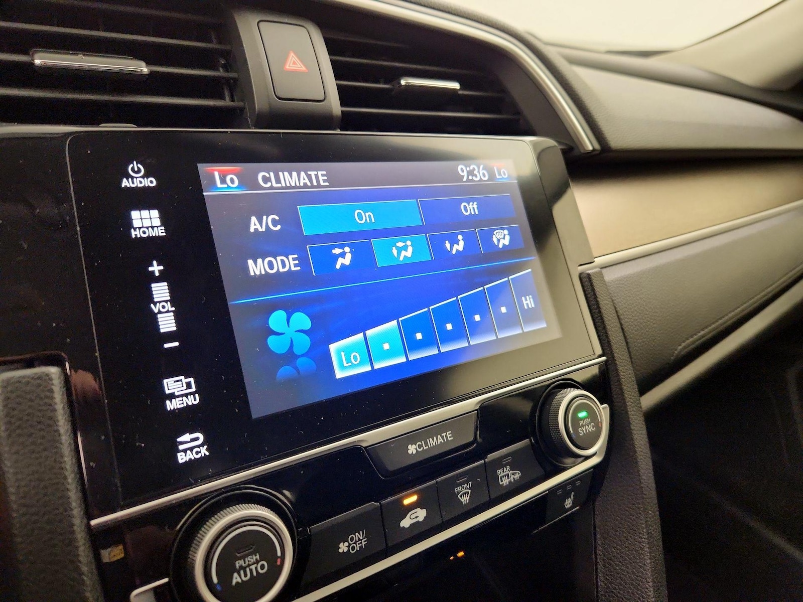 2018 Honda Civic EX-T - Photo 17