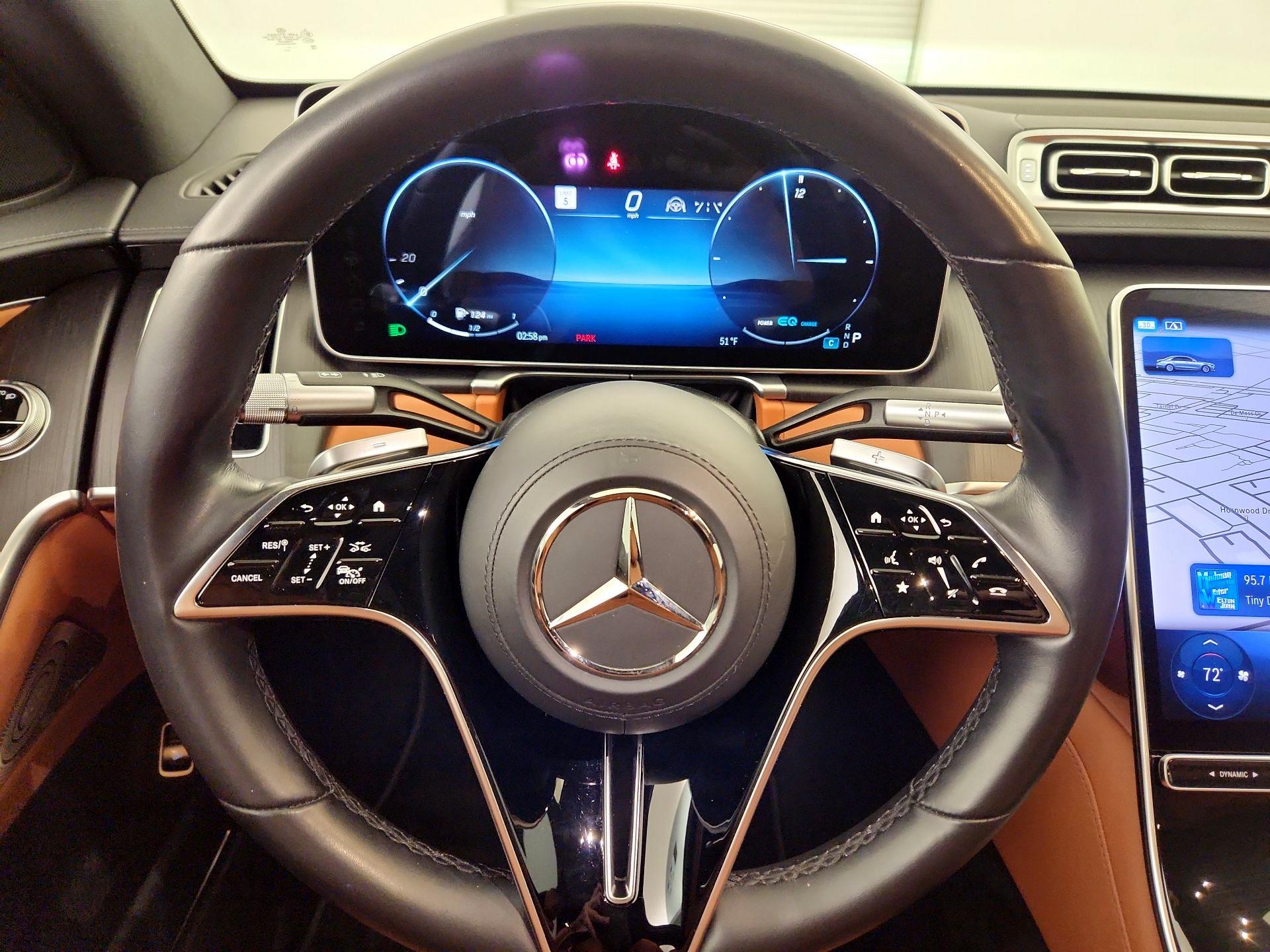 Thumbnail: 2022 Mercedes-Benz S-Class - 10