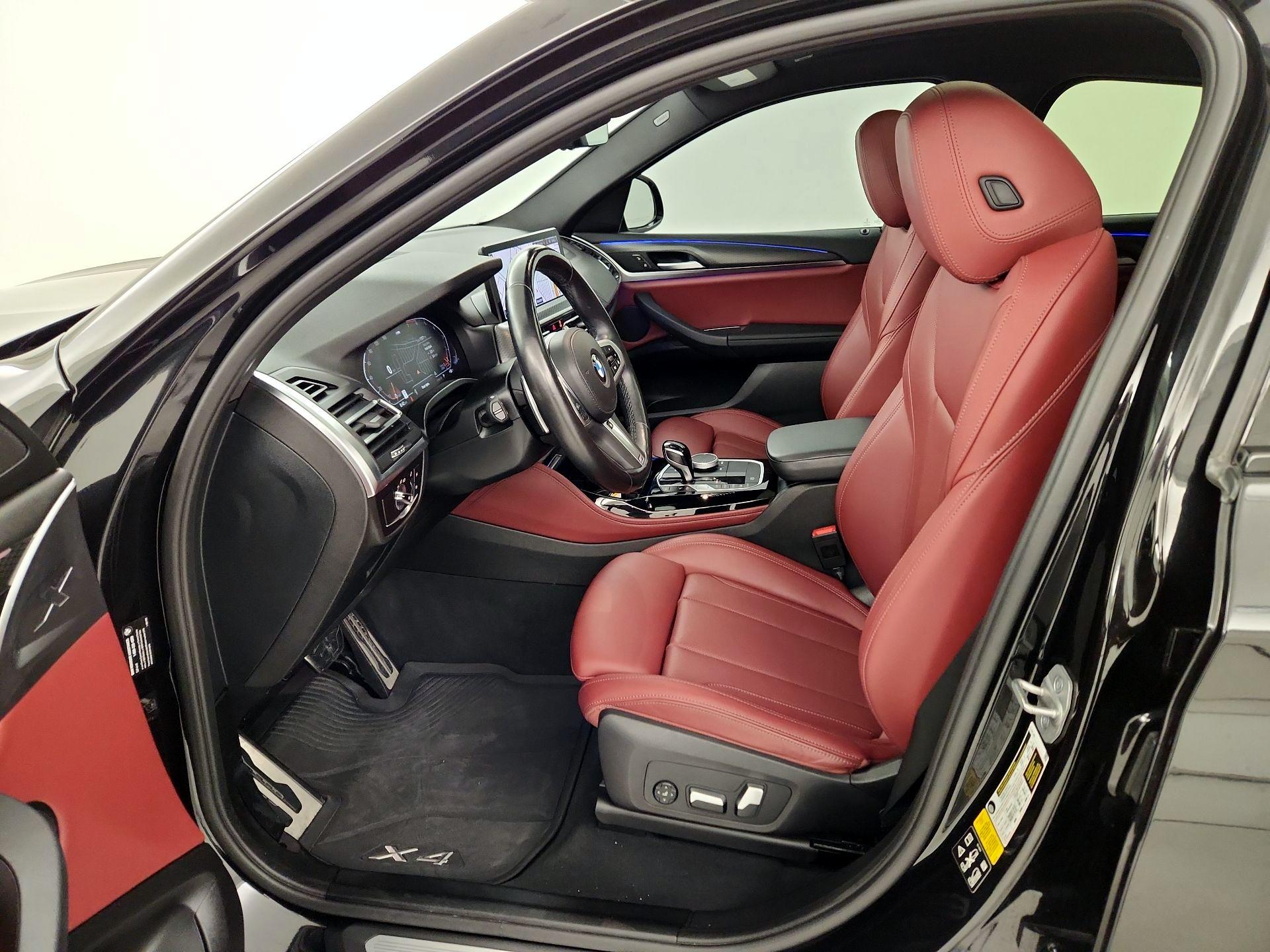 Thumbnail: 2023 BMW X4 - 11