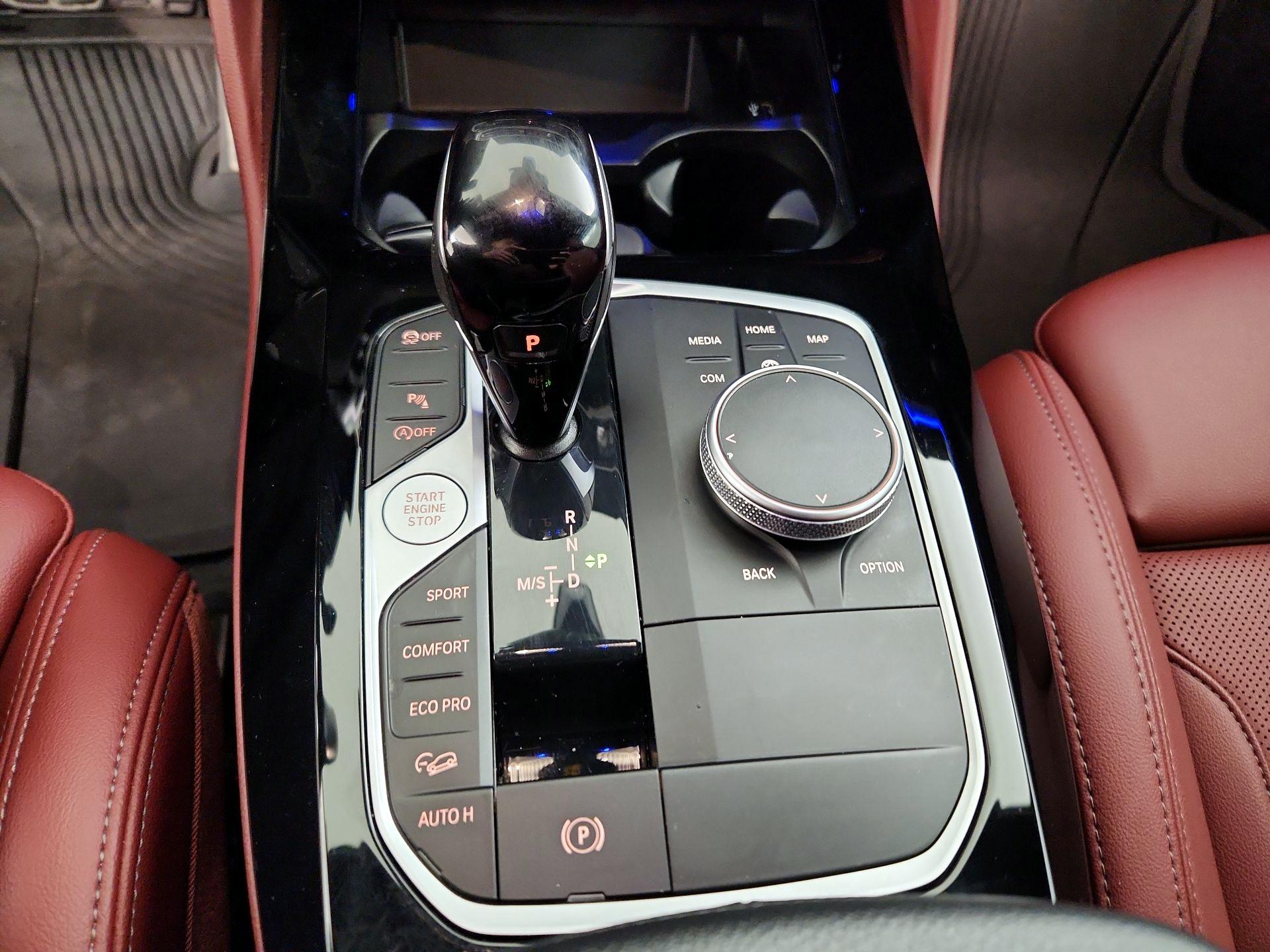 Thumbnail: 2023 BMW X4 - 18