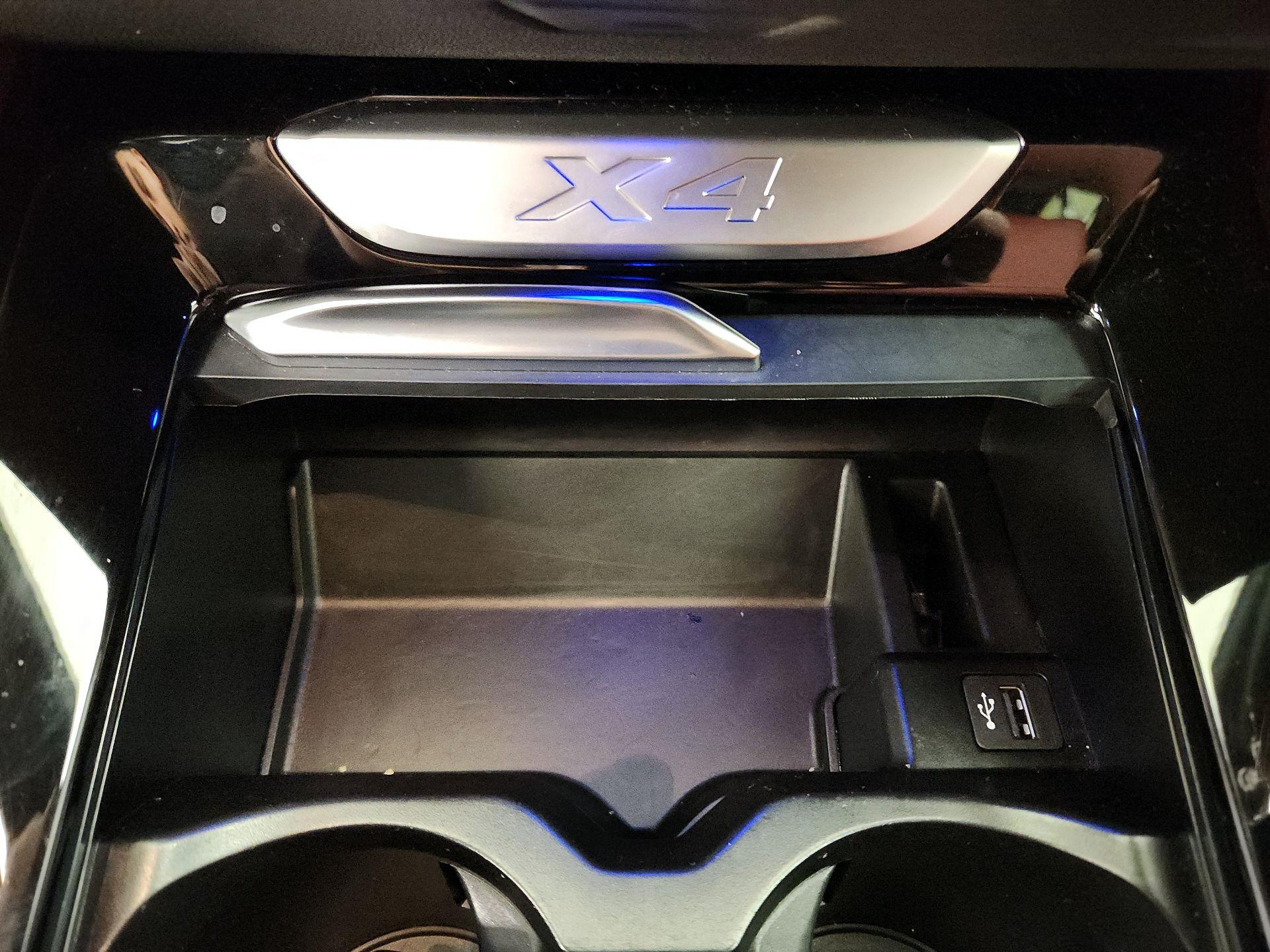 Thumbnail: 2023 BMW X4 - 19