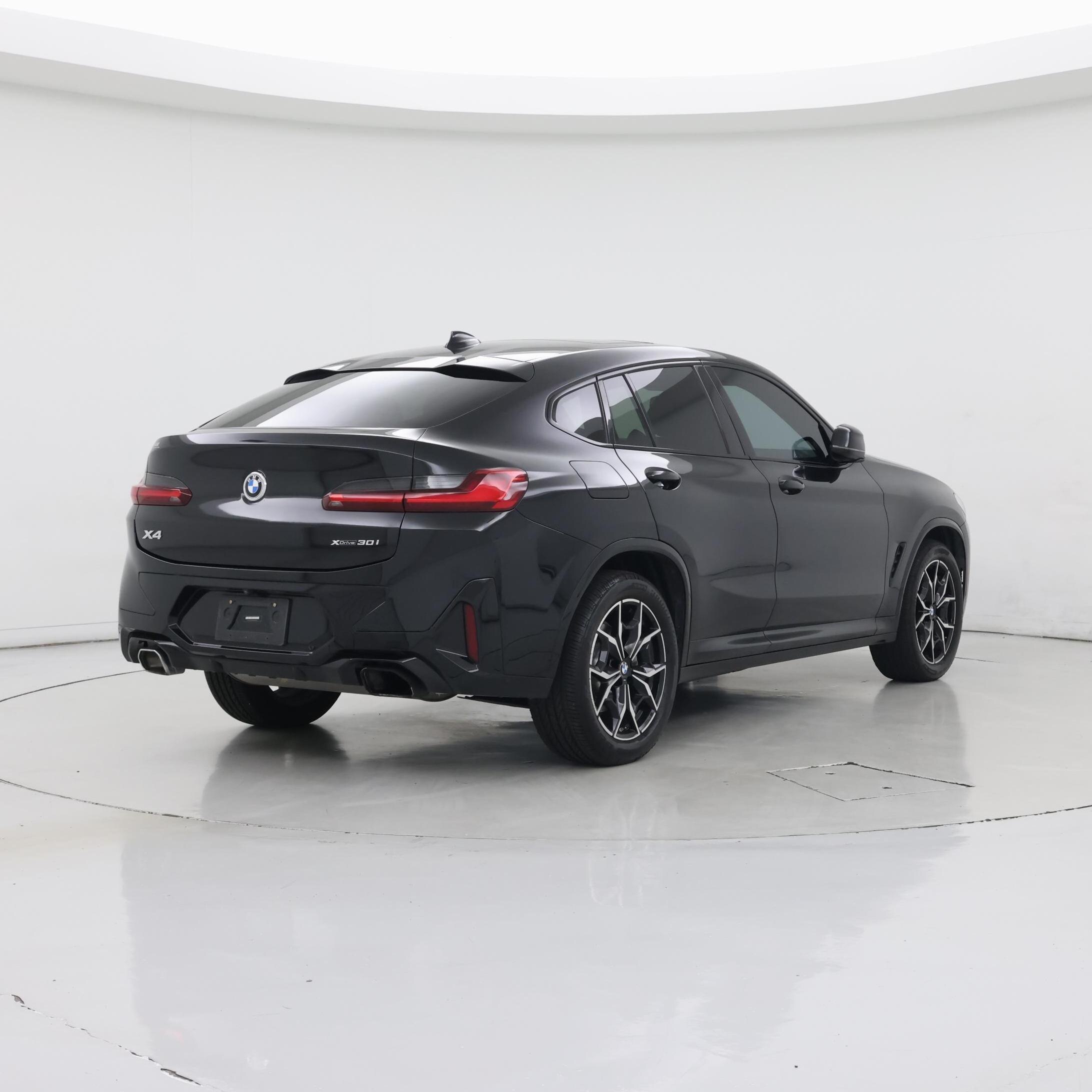 Thumbnail: 2023 BMW X4 - 8