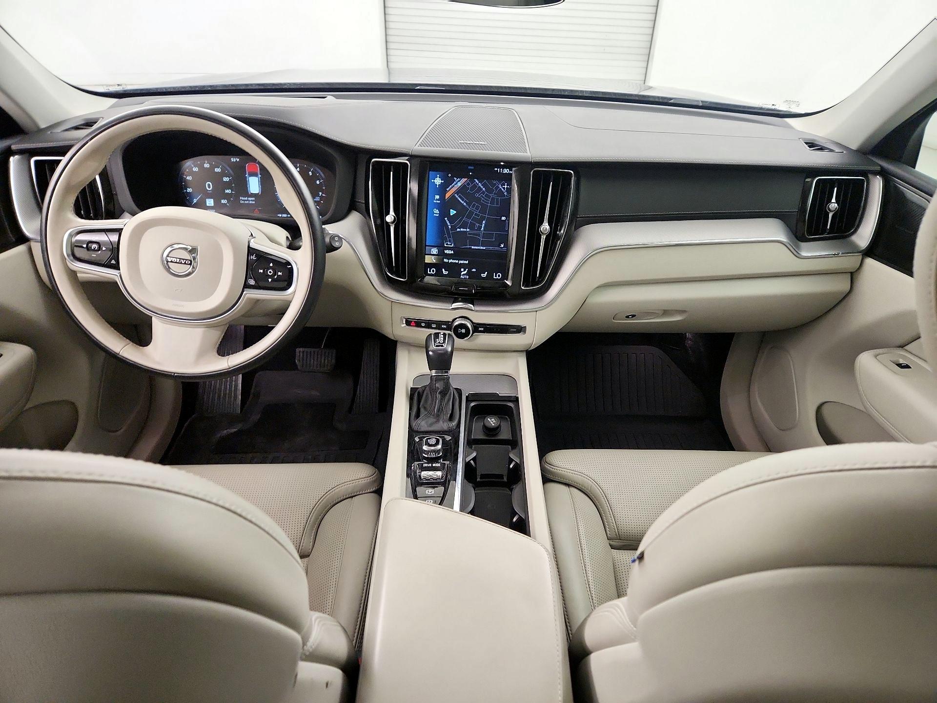 Thumbnail: 2019 Volvo XC60 - 9