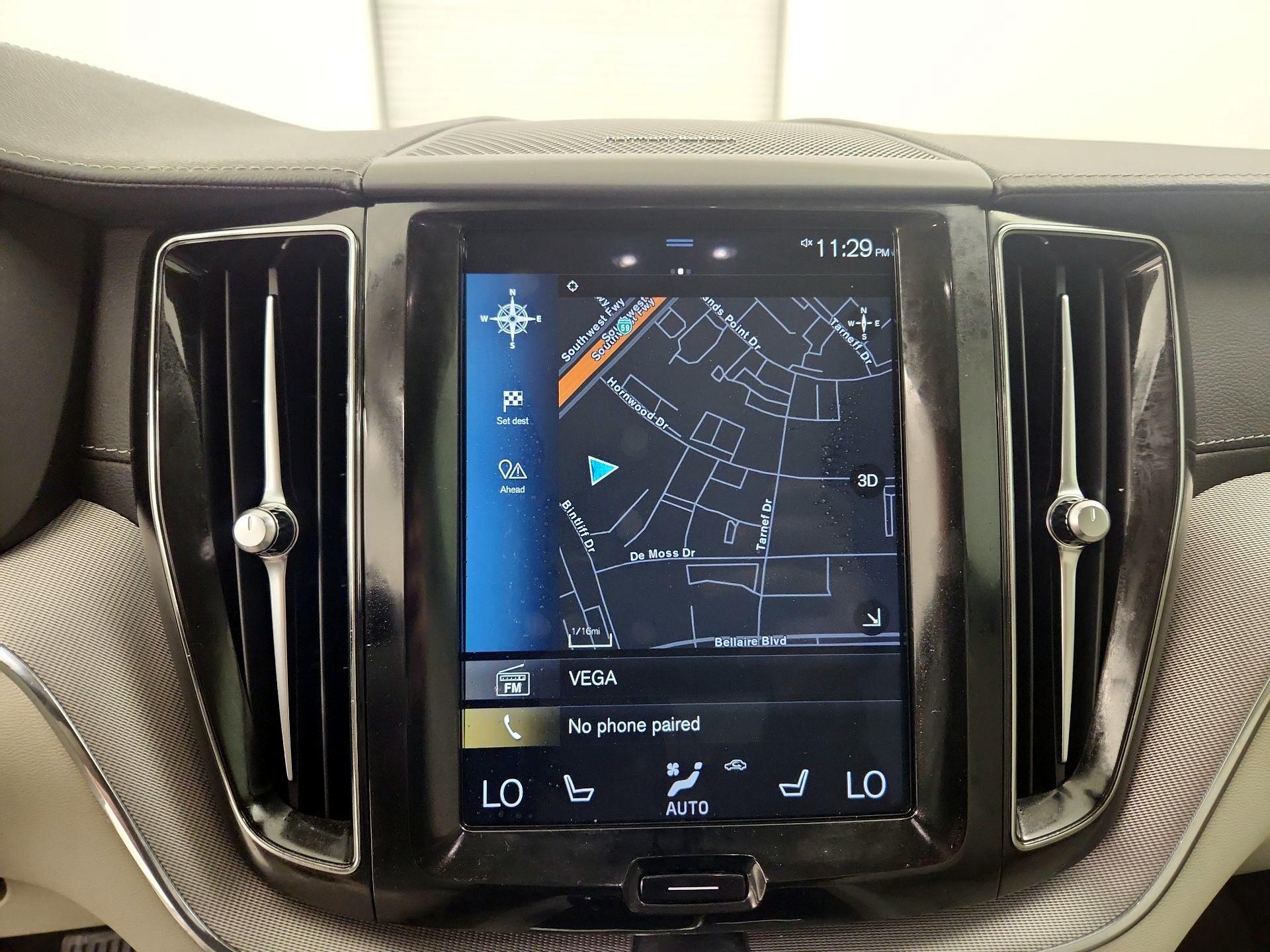 Thumbnail: 2019 Volvo XC60 - 14