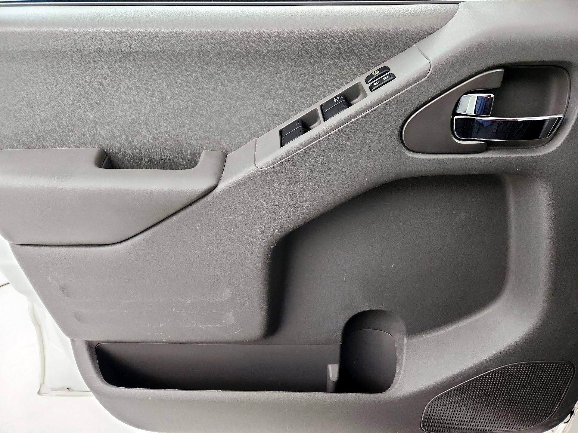 Thumbnail: 2017 Nissan Frontier - 12