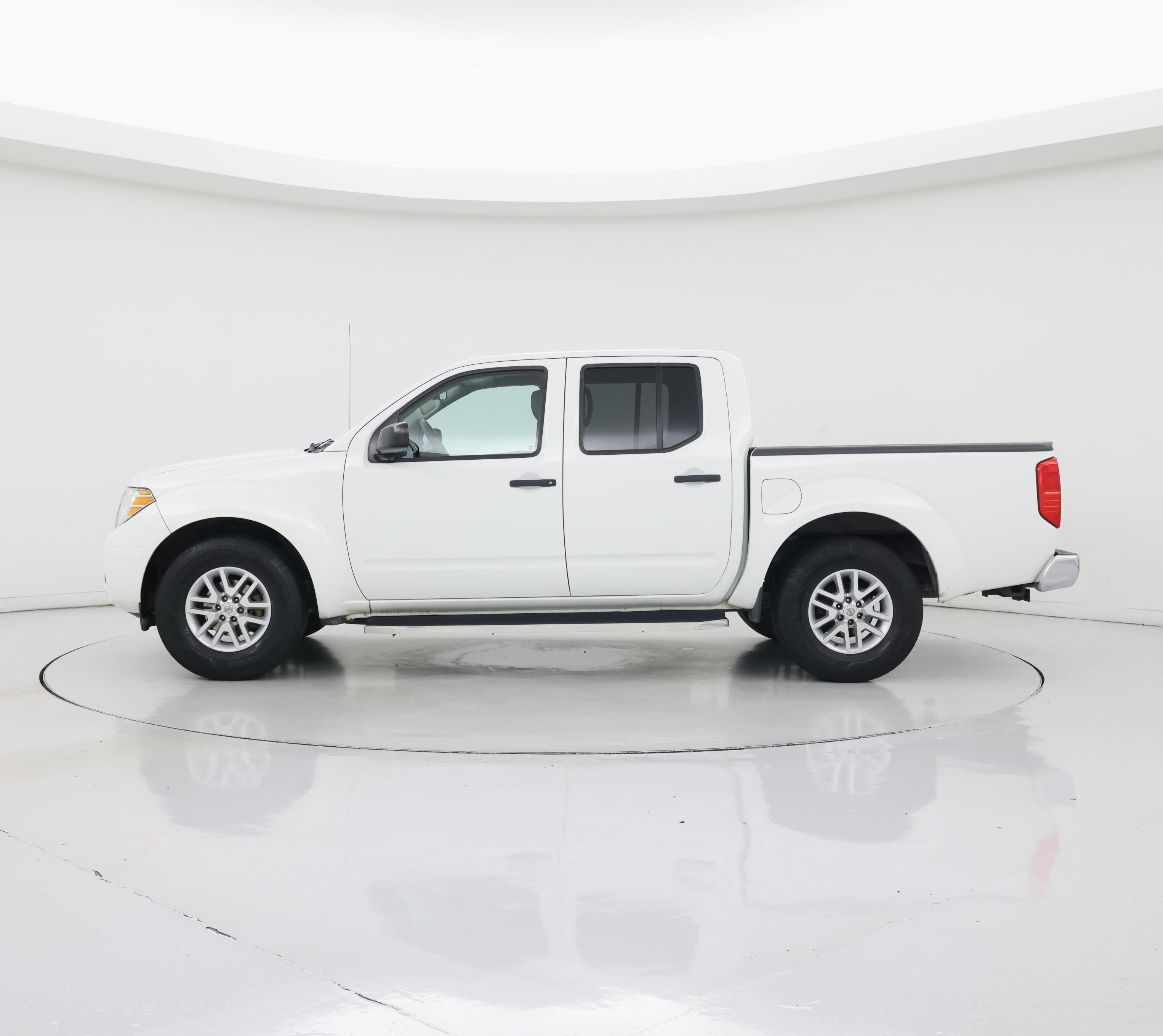 Thumbnail: 2017 Nissan Frontier - 3