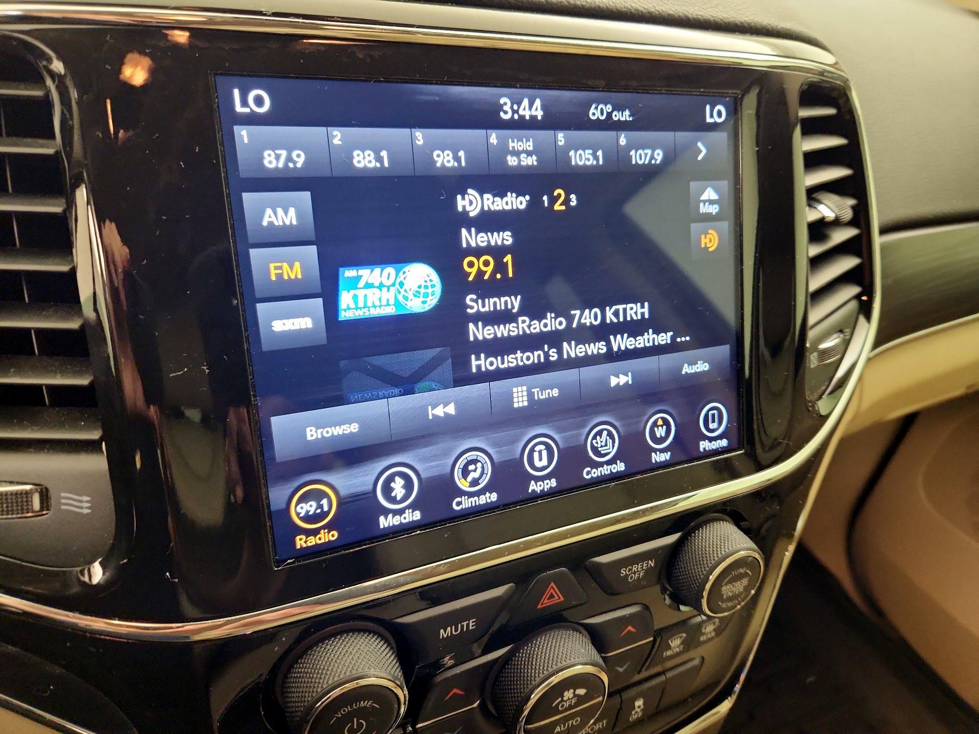 Thumbnail: 2019 Jeep Grand Cherokee - 16