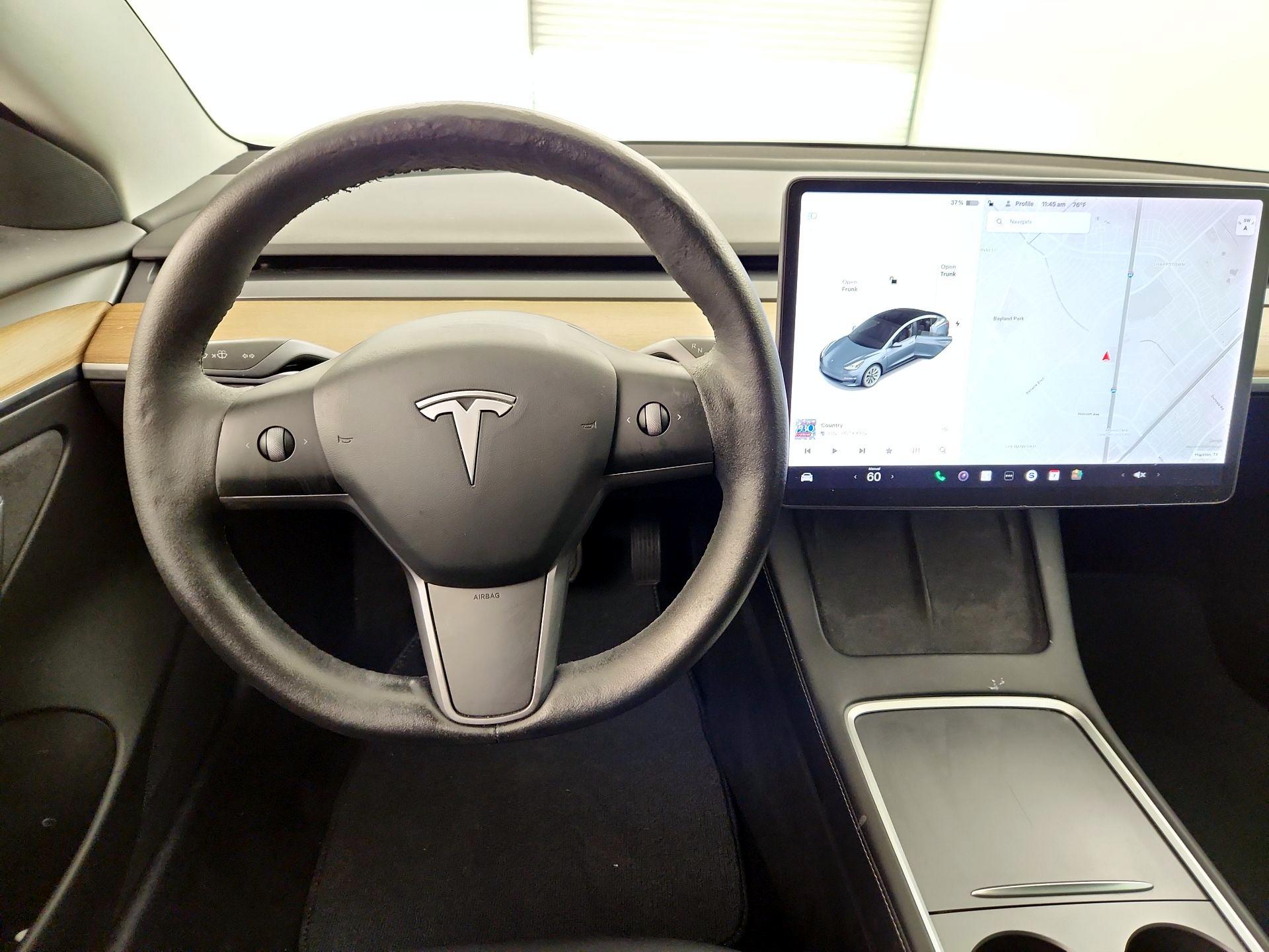 Thumbnail: 2021 Tesla Model 3 - 10