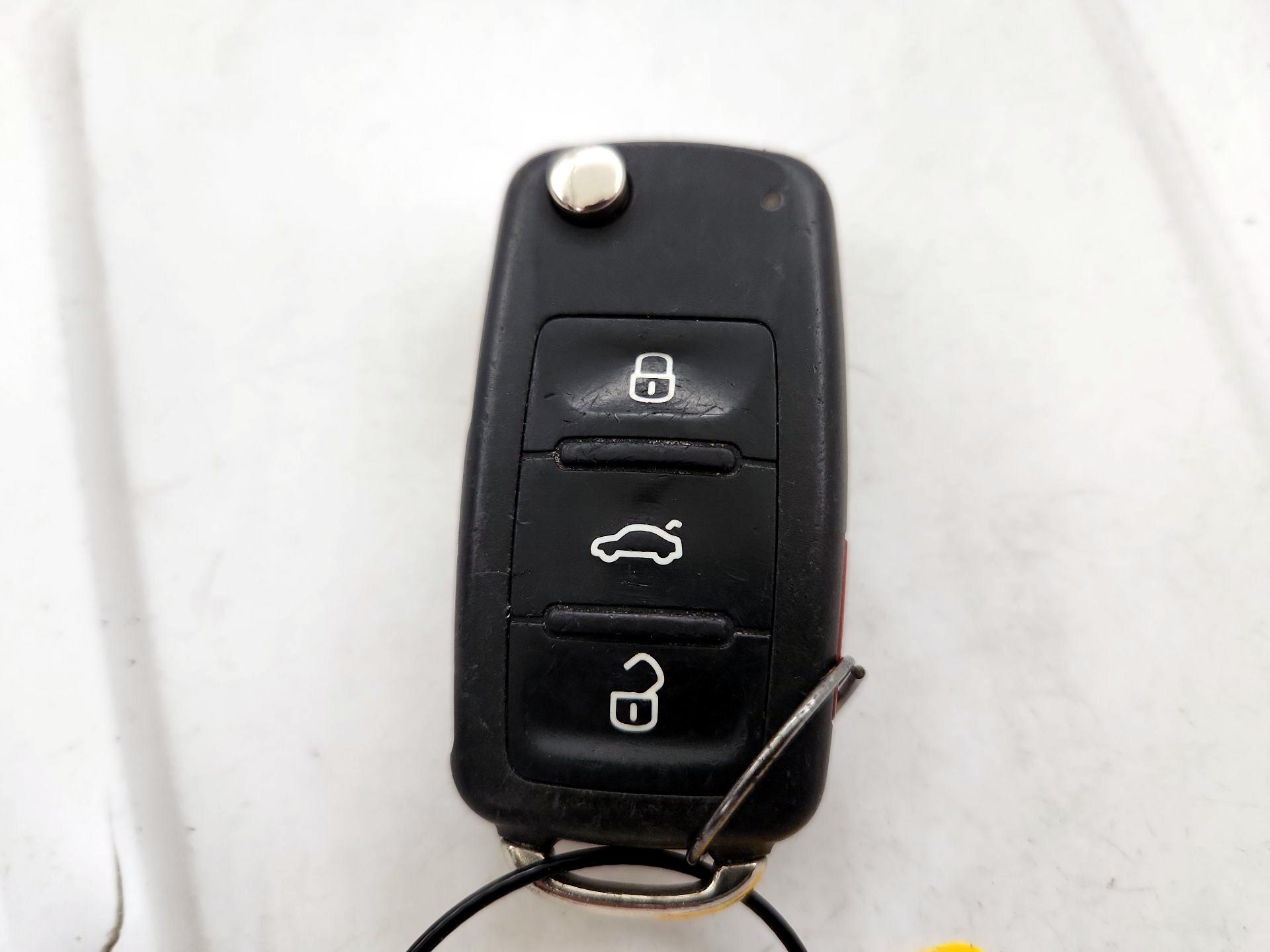 Thumbnail: 2015 Volkswagen Jetta - 20