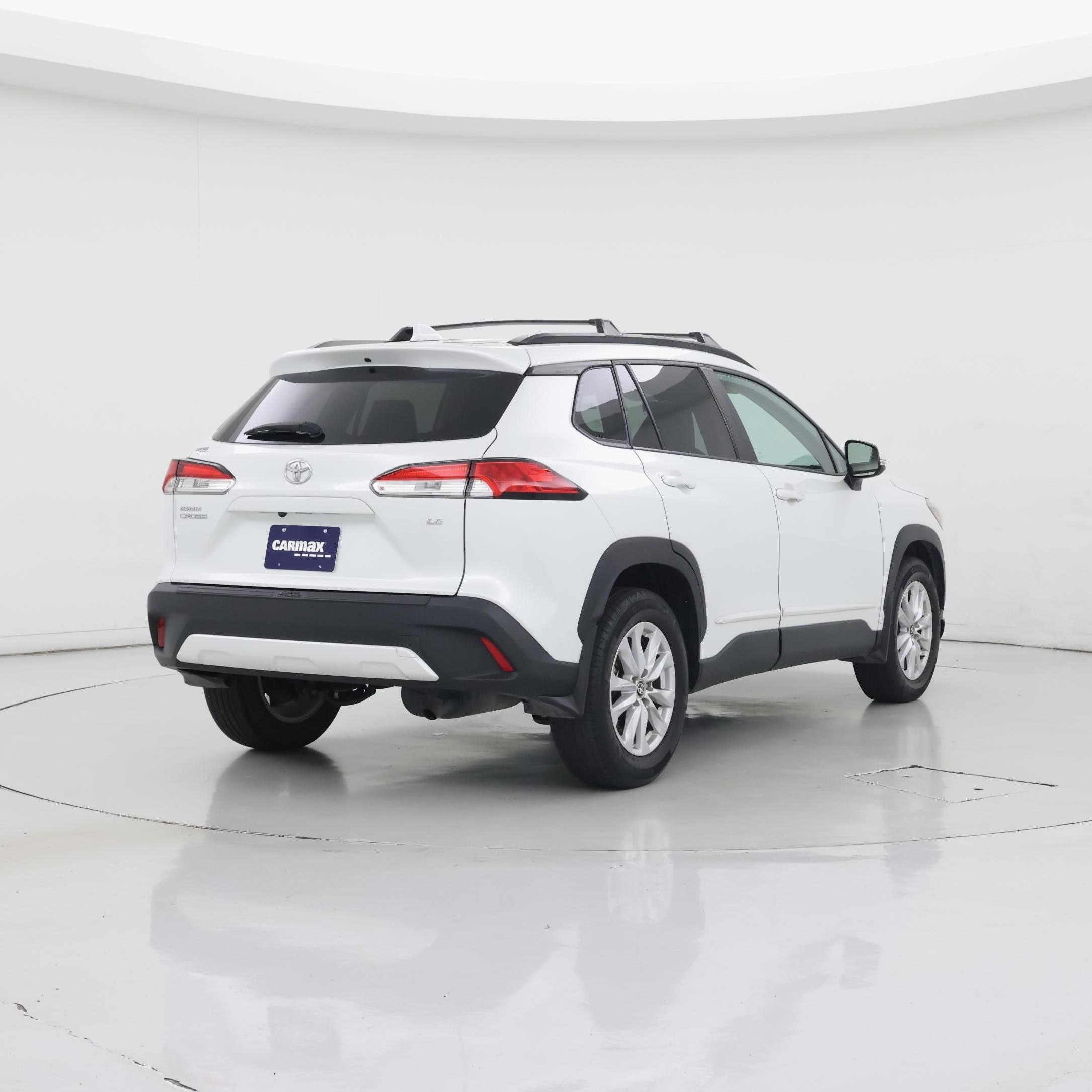 Thumbnail: 2022 Toyota Corolla Cross - 8