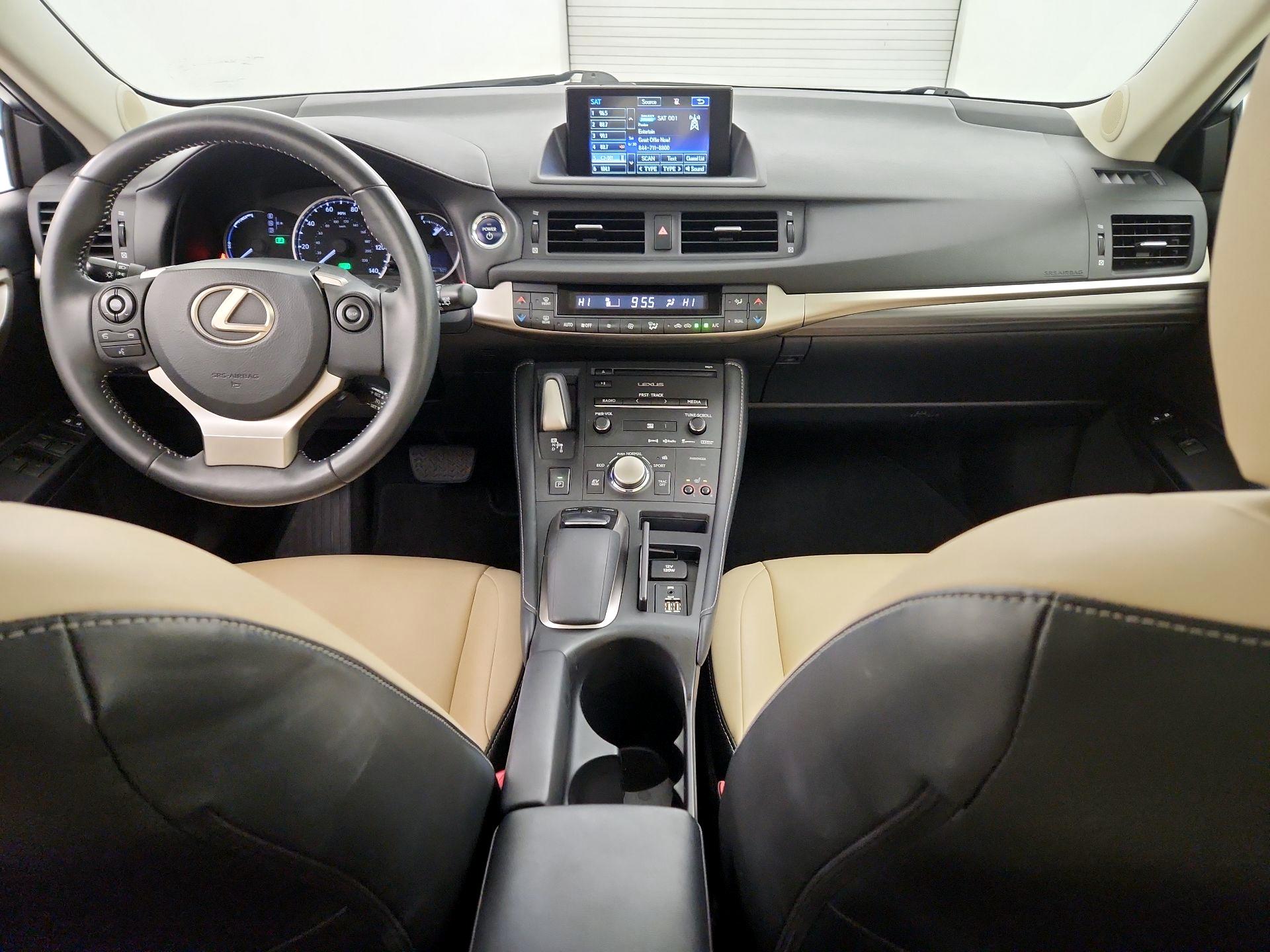 Thumbnail: 2014 Lexus CT - 9