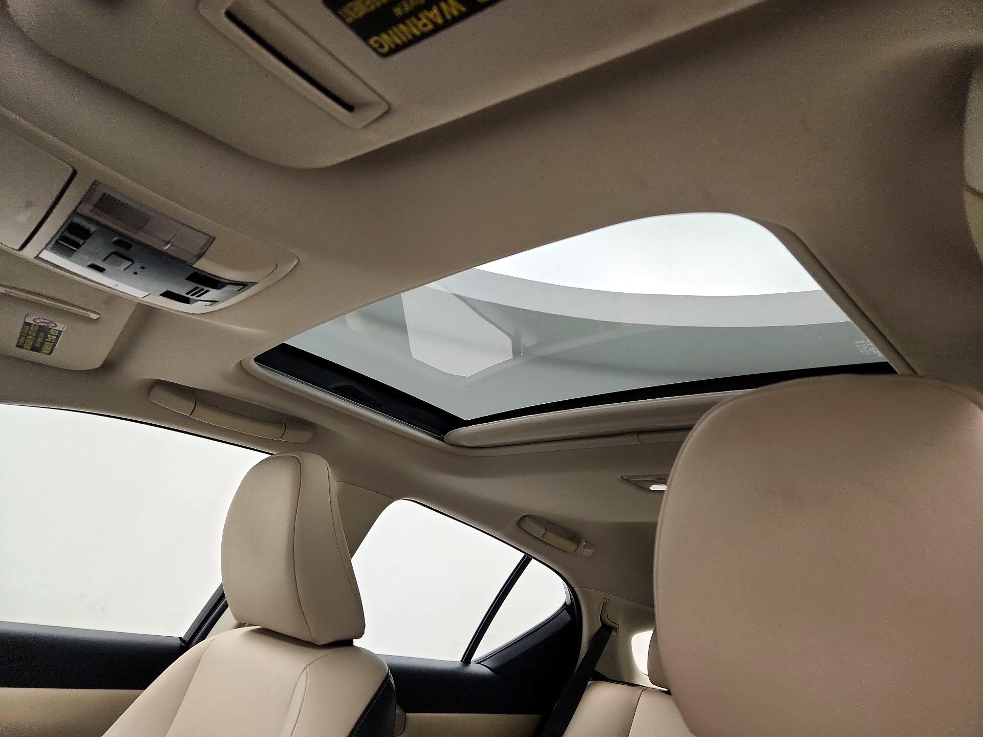 Thumbnail: 2014 Lexus CT - 19