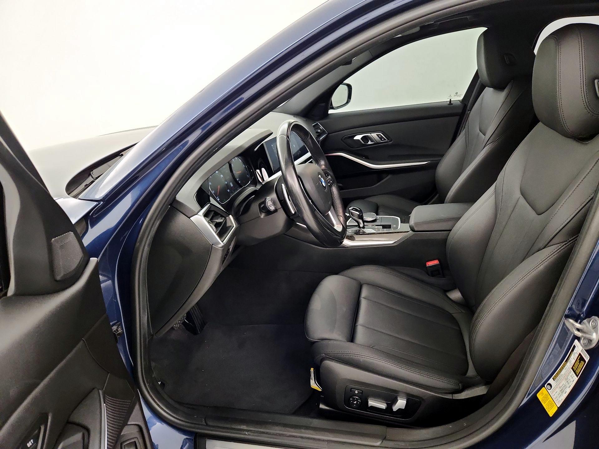 Thumbnail: 2021 BMW 3 Series - 11