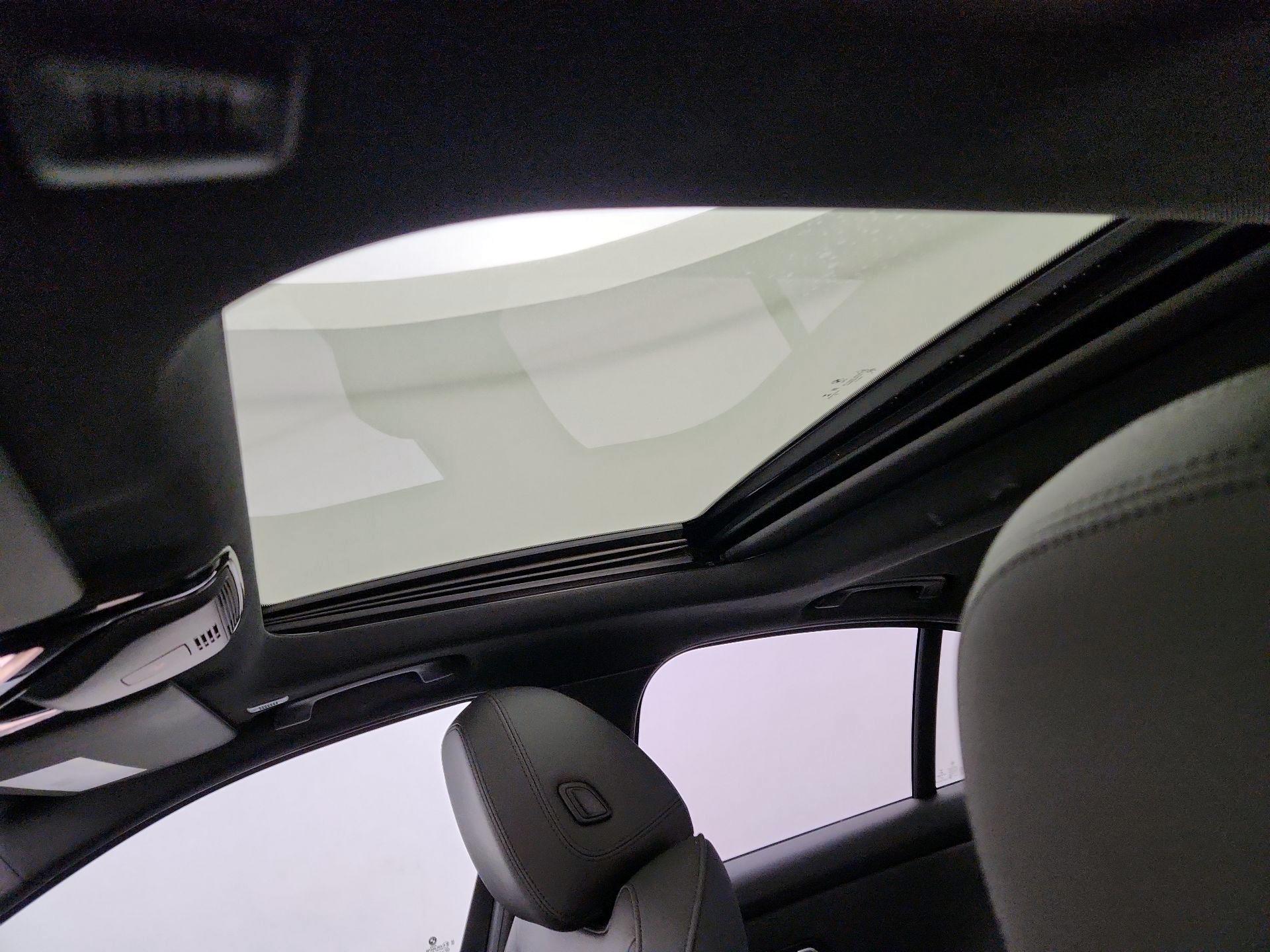 Thumbnail: 2021 BMW 3 Series - 20