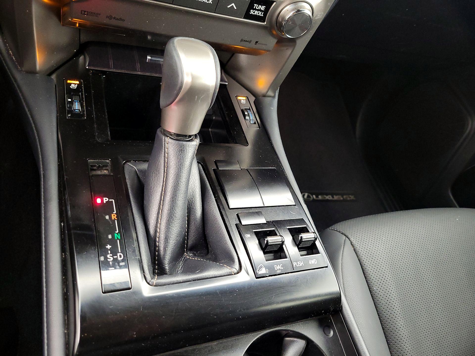 Thumbnail: 2021 Lexus GX - 18